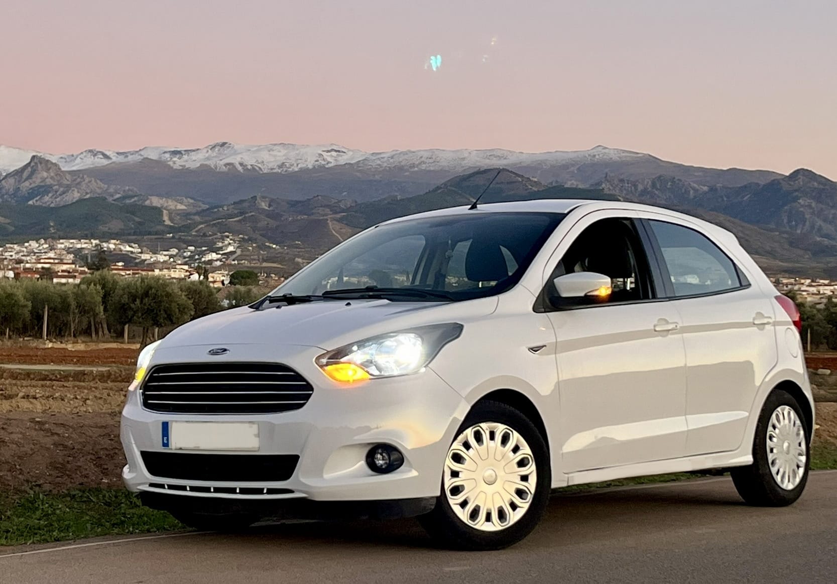 Ford KA+, 2016, Gasolina 95