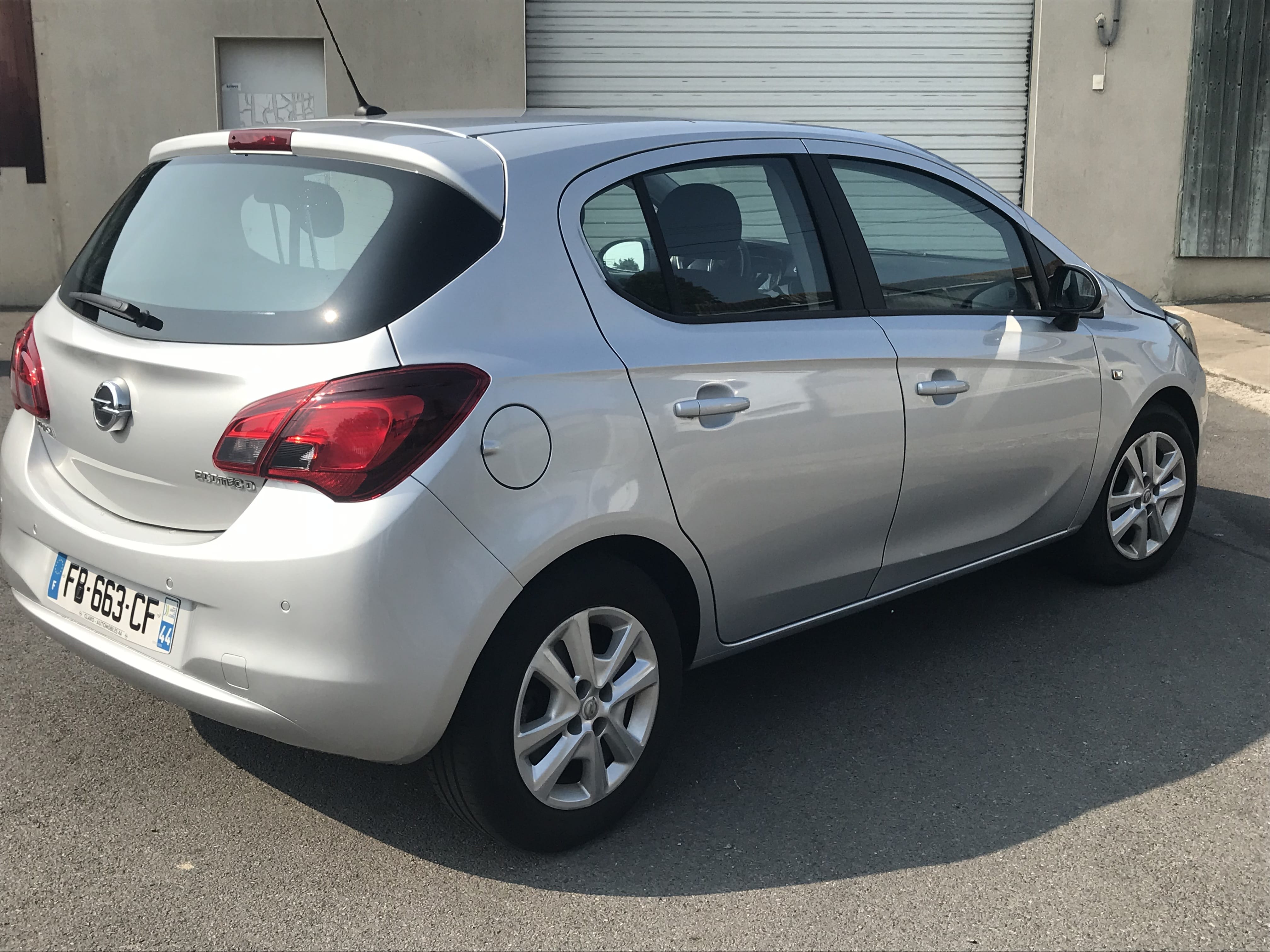 Opel Corsa avec Régulateur de vitesse