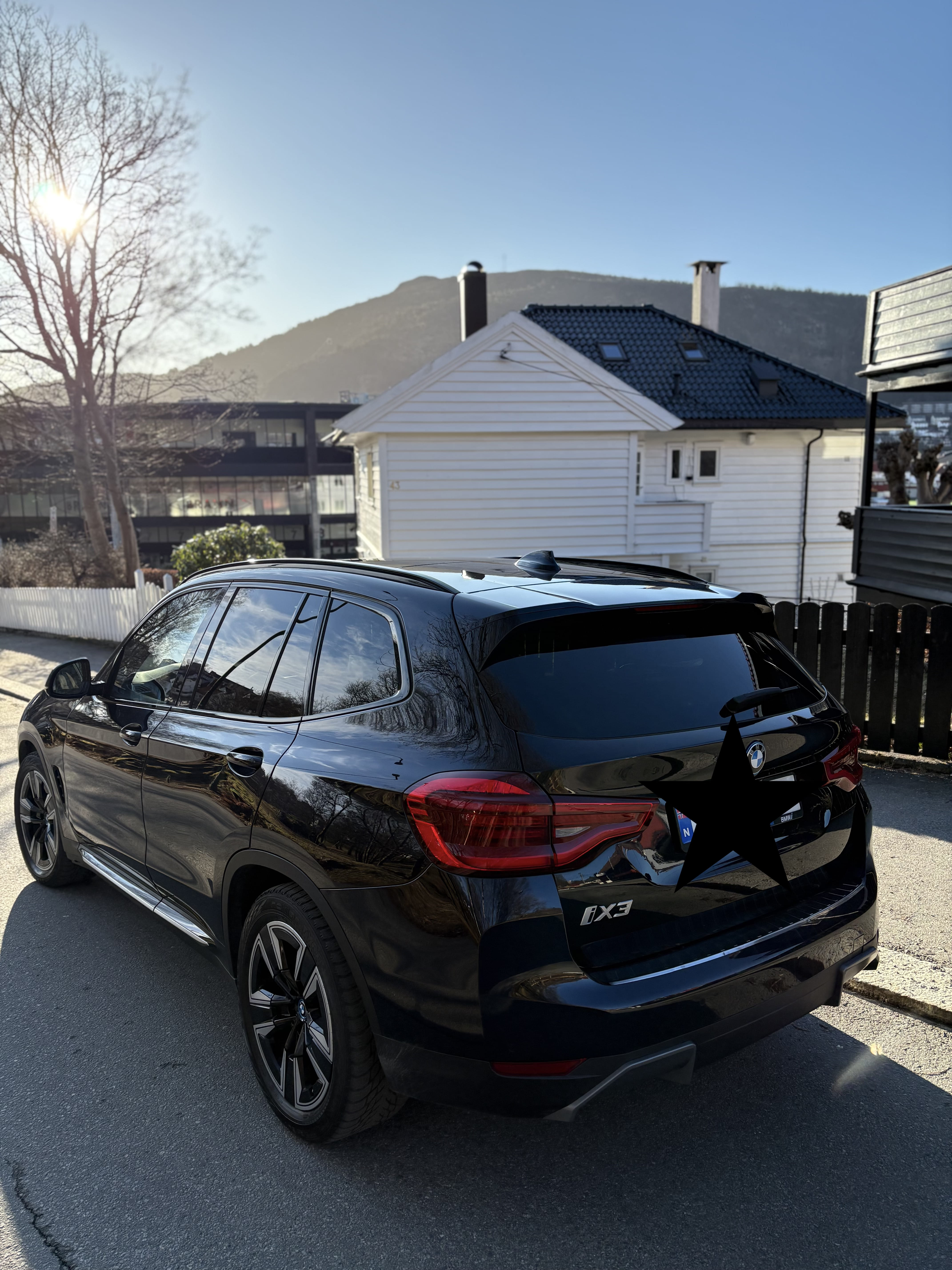 BMW ix3 med Aircondition