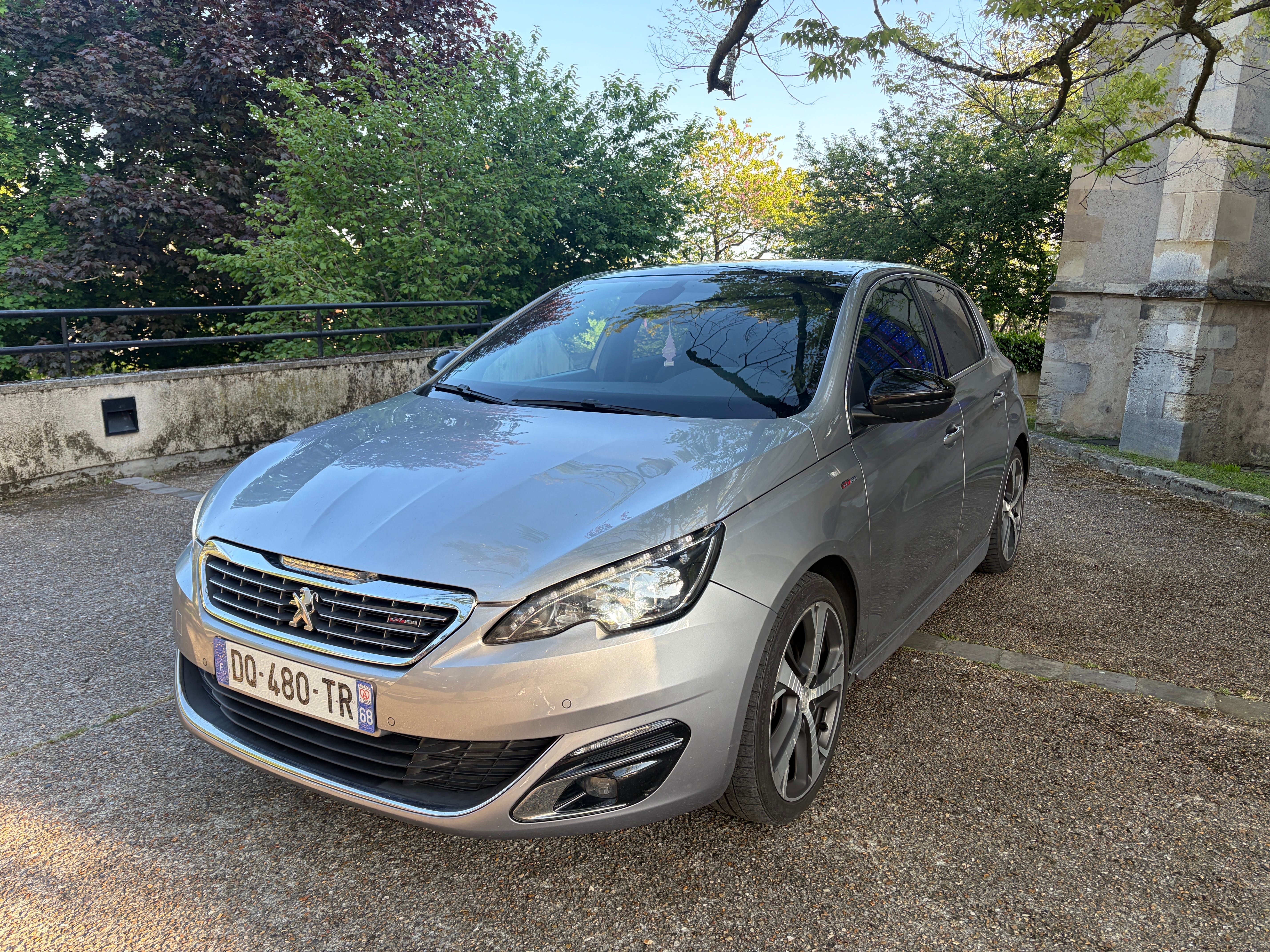 Peugeot 308 GT avec Caméra de recul