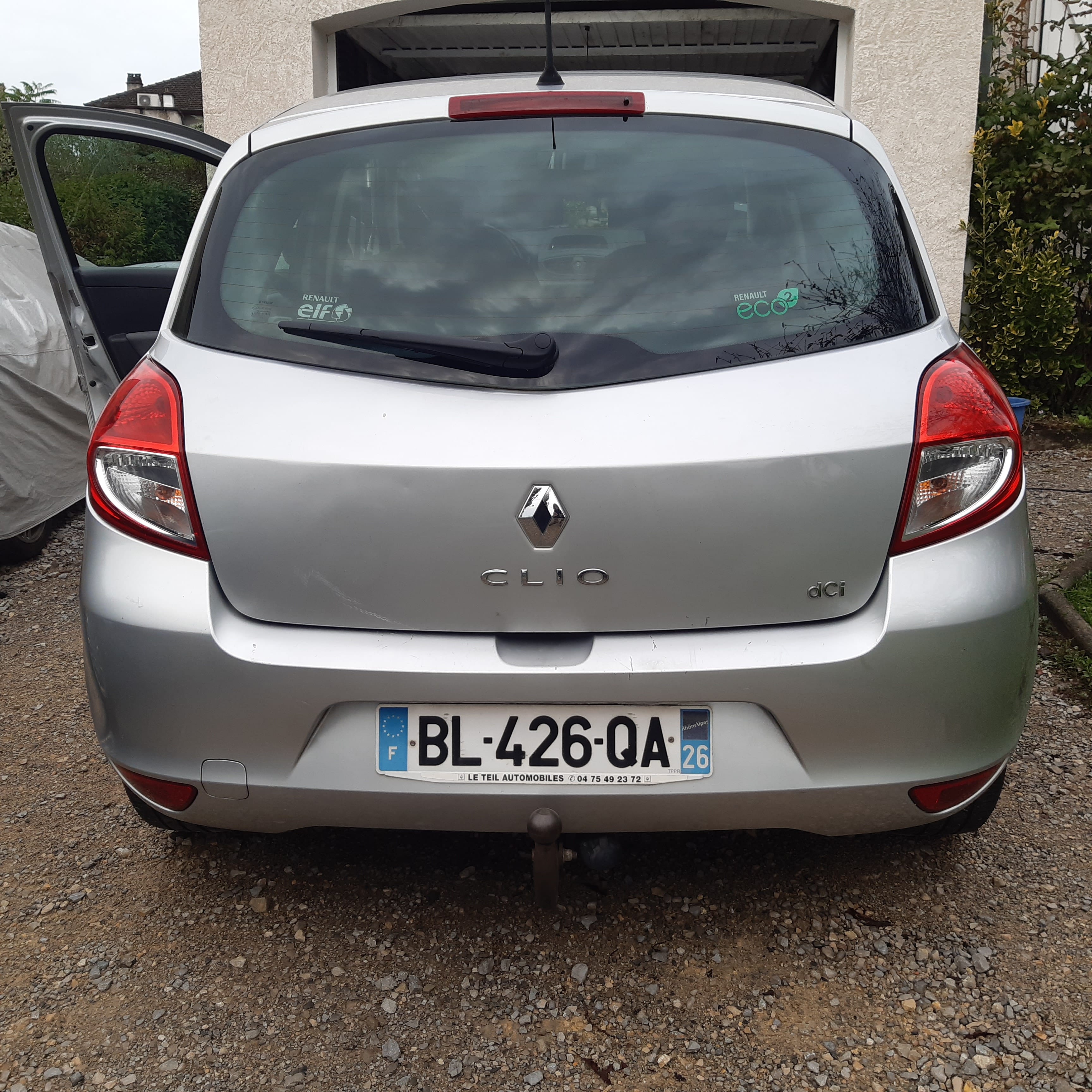 Renault Clio 1.5 DCI eco 2 avec Siège bébé