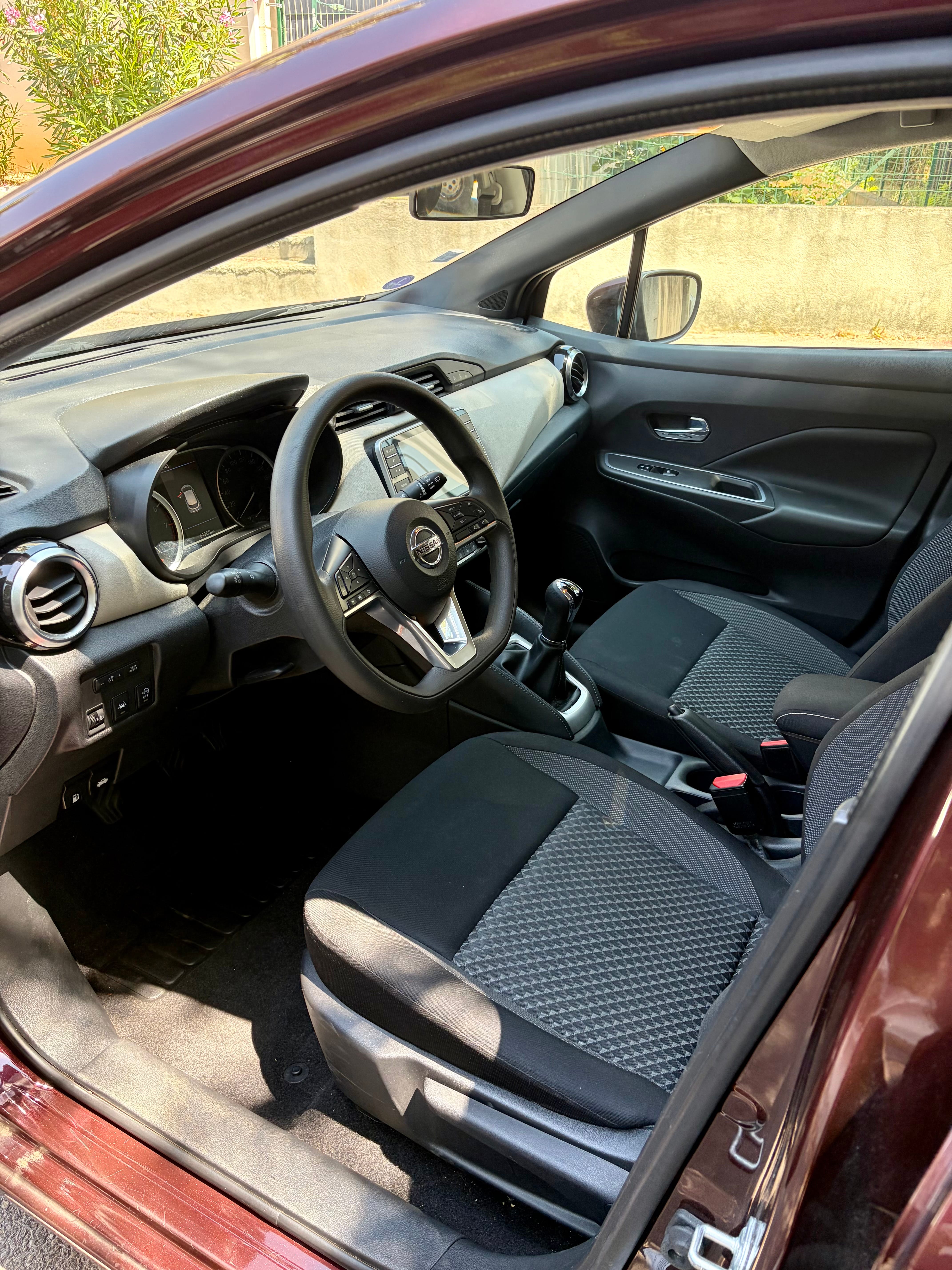 Nissan Micra avec Régulateur de vitesse