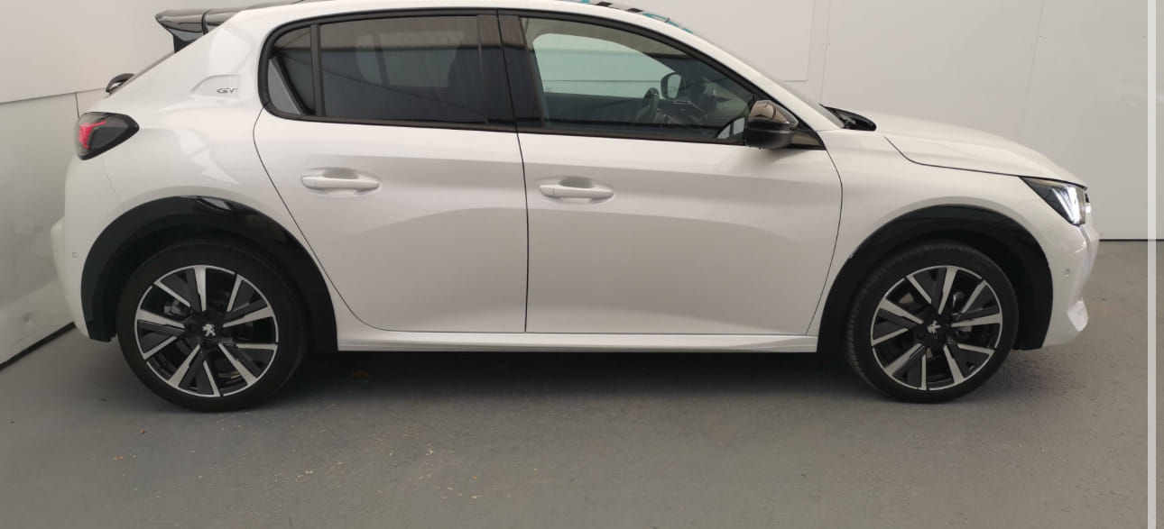 Peugeot 208 avec Climatisation