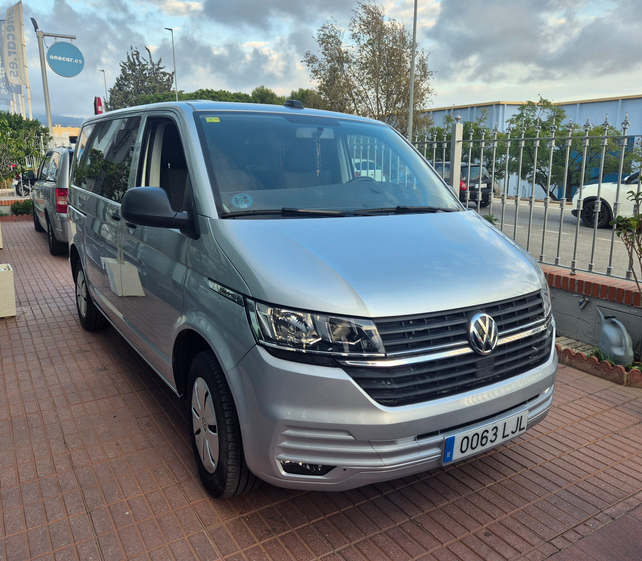 Volkswagen Caravelle, 2020, Diesel, 9 plazas y más
