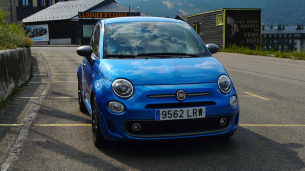 Fiat 500 con Silla infantil