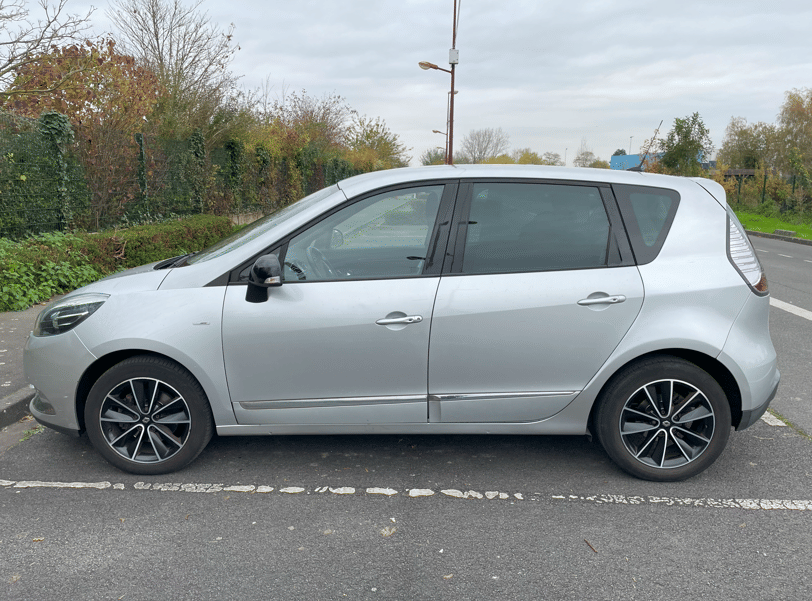 Renault Scenic avec Climatisation