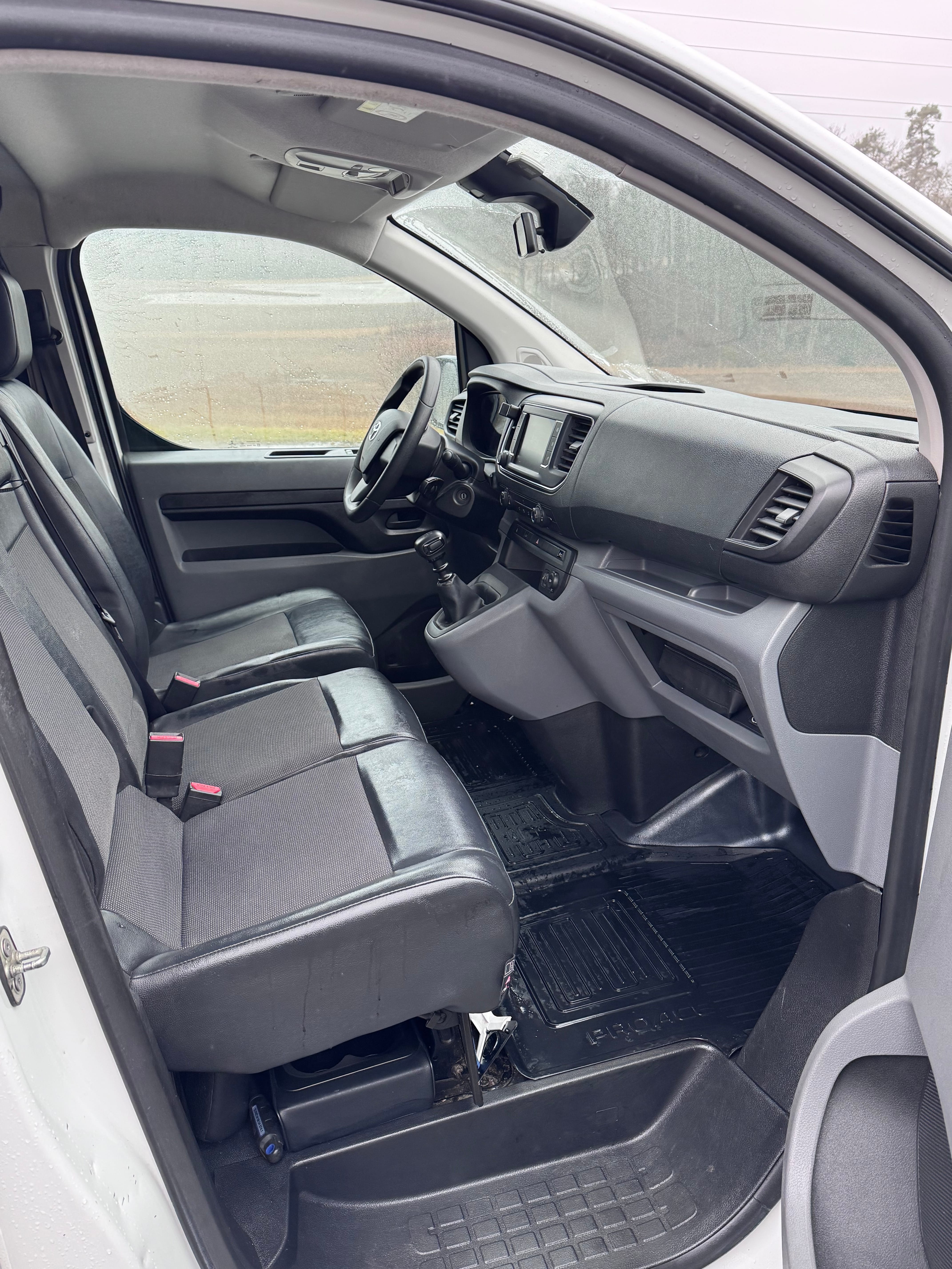 Toyota Proace Varebil med Cruisekontroll