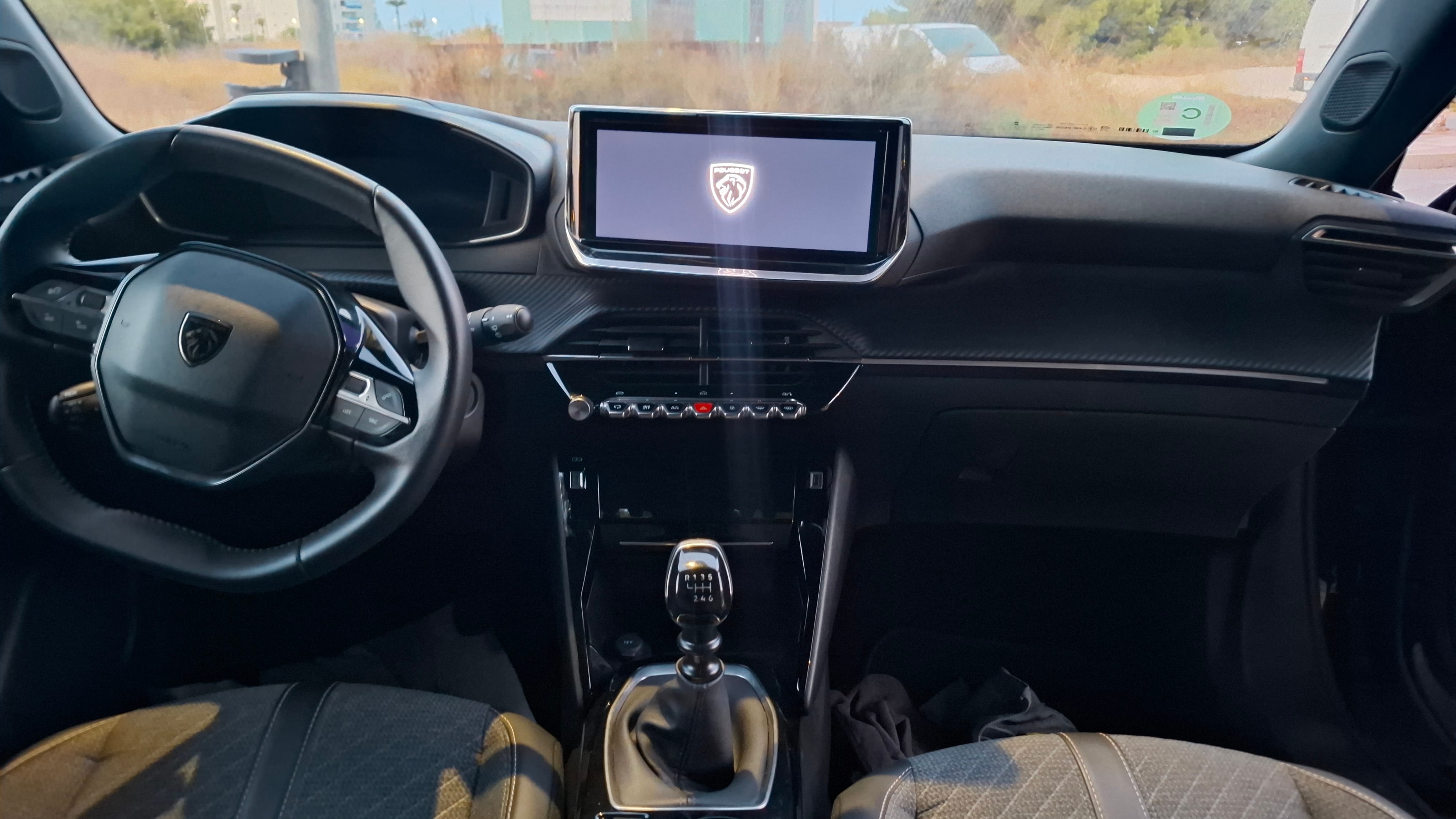 Peugeot 2008 con GPS
