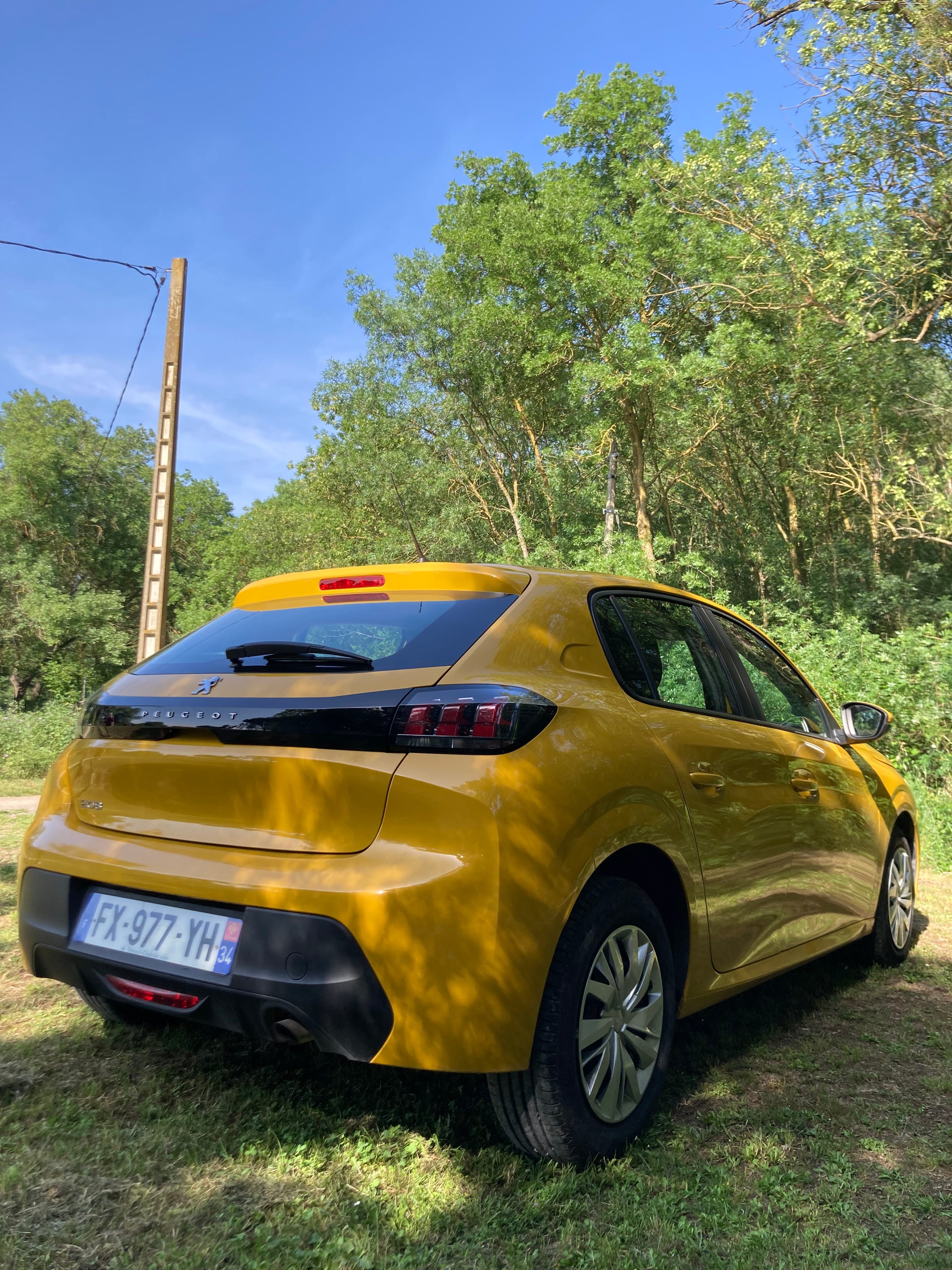 Peugeot 208 avec Climatisation
