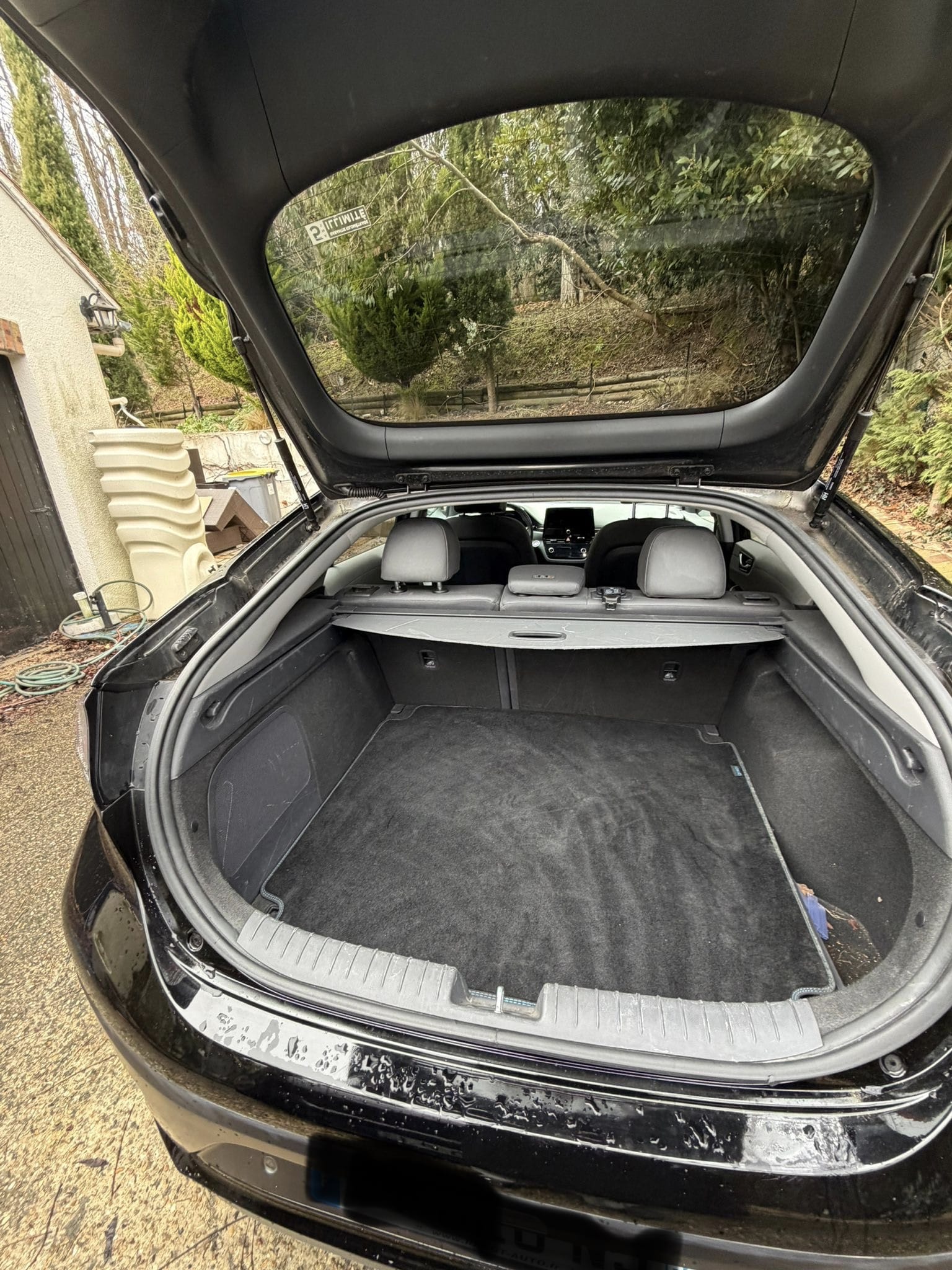 Hyundai Ioniq Électrique avec Siège bébé