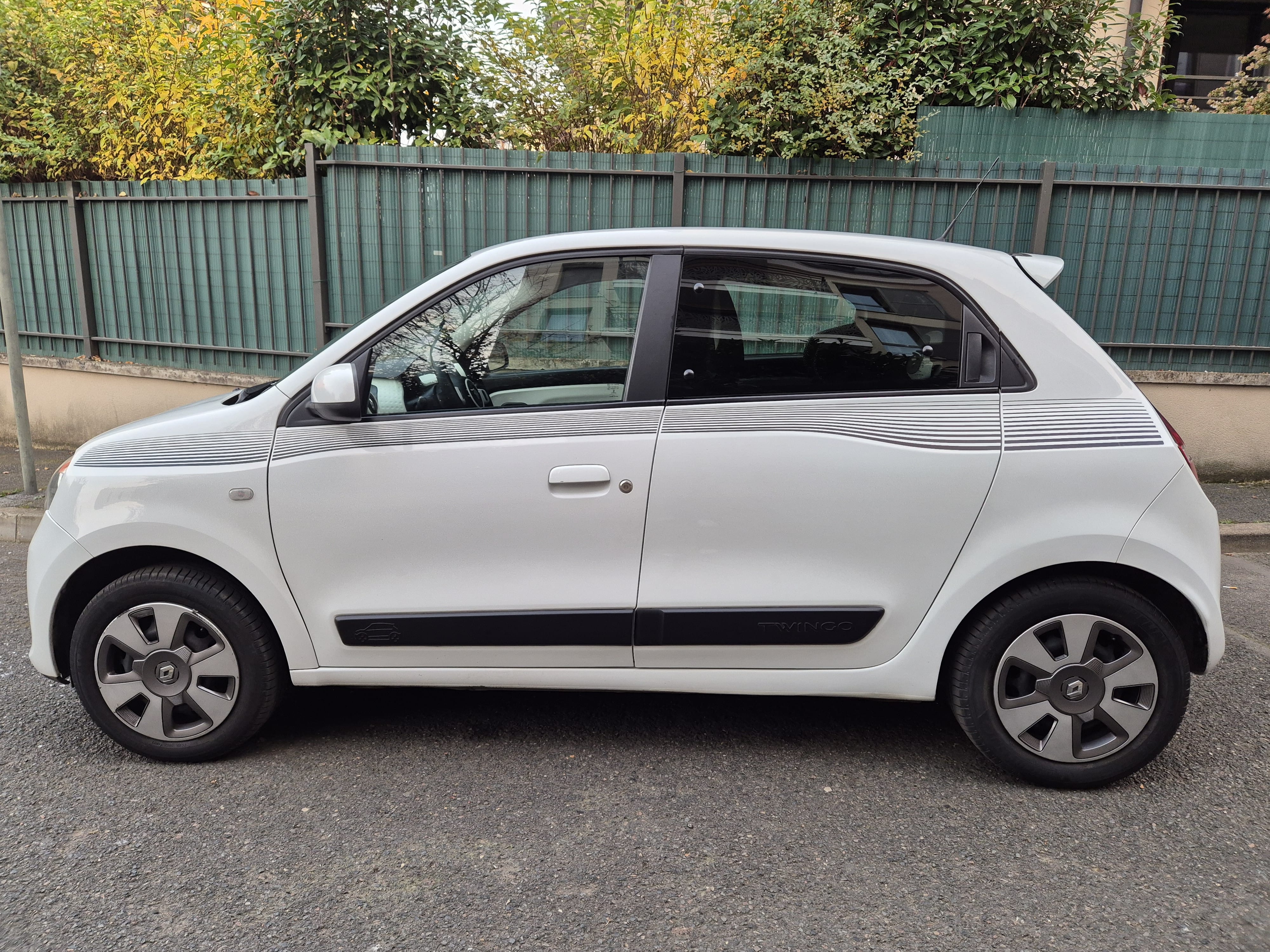 Renault Twingo III avec Climatisation