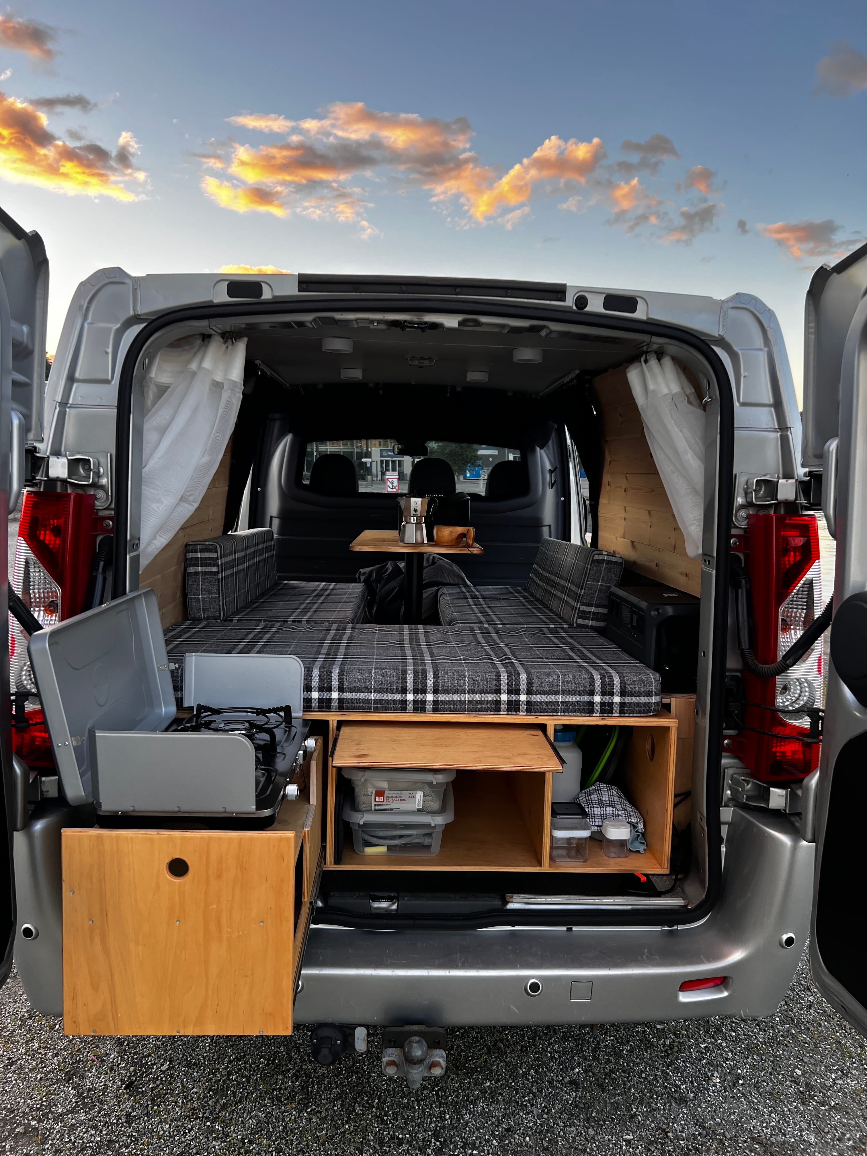 Citroen Jumpy Camper , van med Utendørs dusj