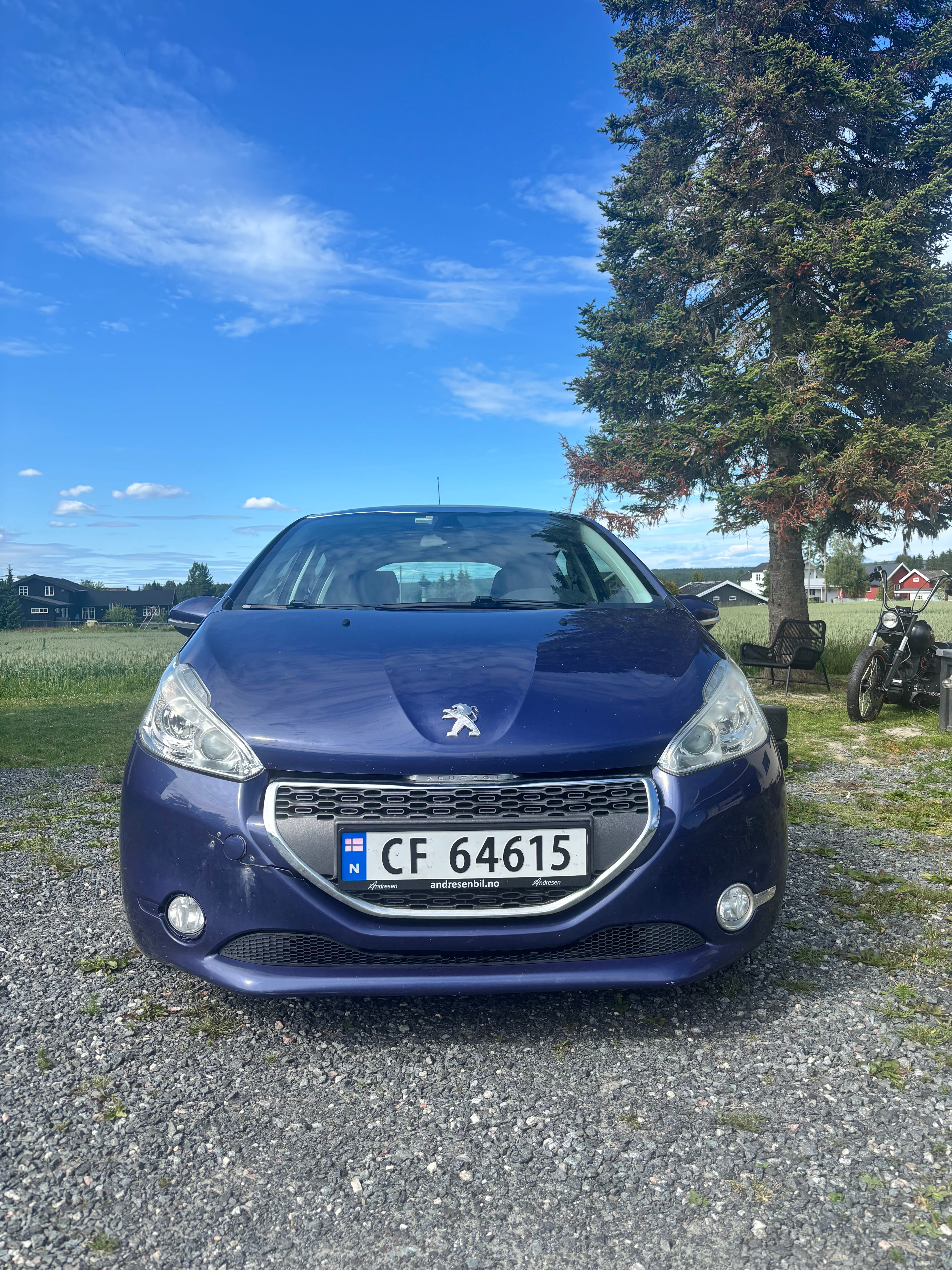Peugeot 208, 2012, Diesel