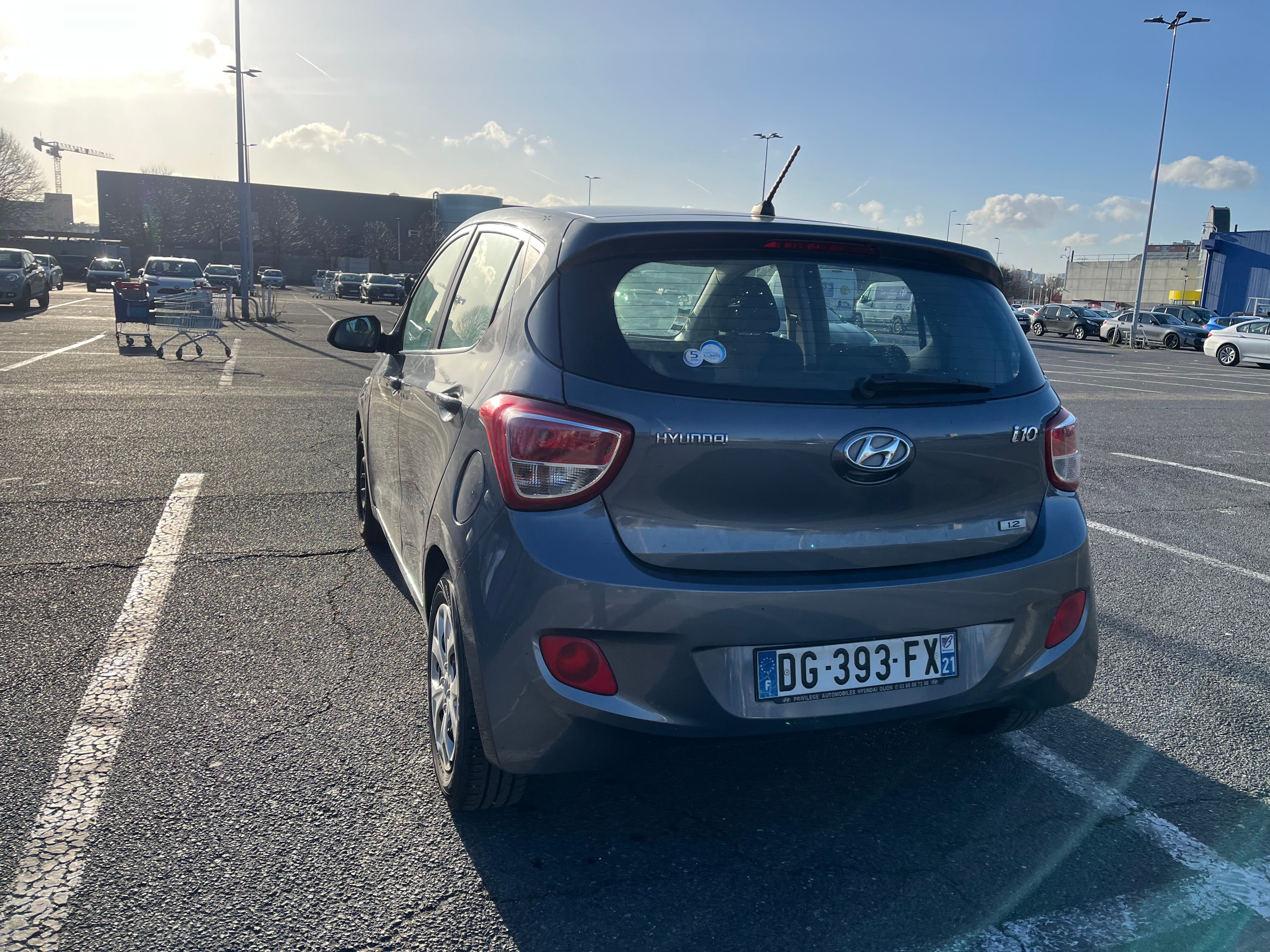 Hyundai i10