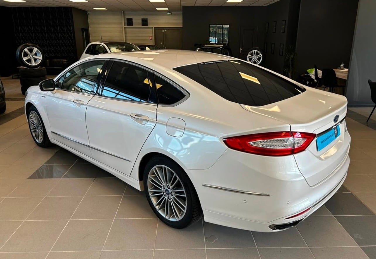 Ford Mondeo avec Caméra de recul