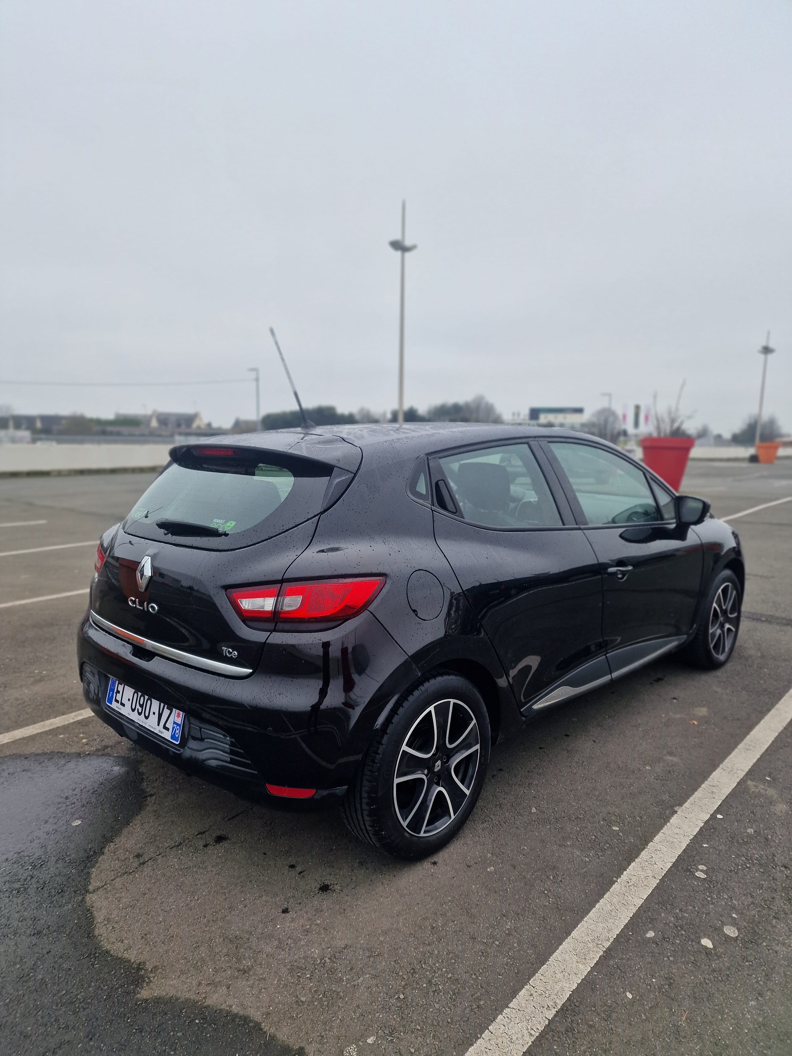 Renault Clio con Aire acondicionado