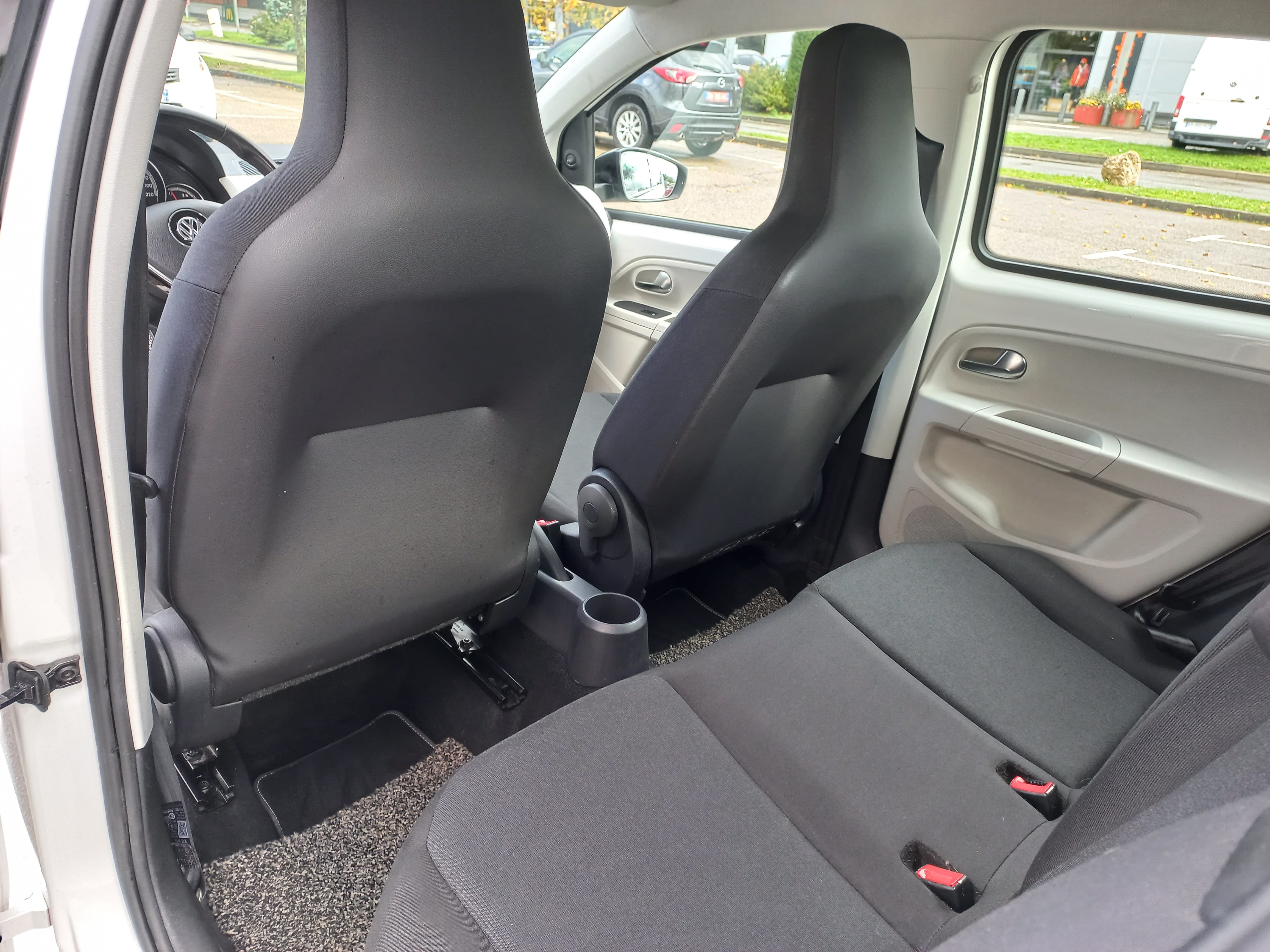 Volkswagen Up! avec Entrée audio / iPod