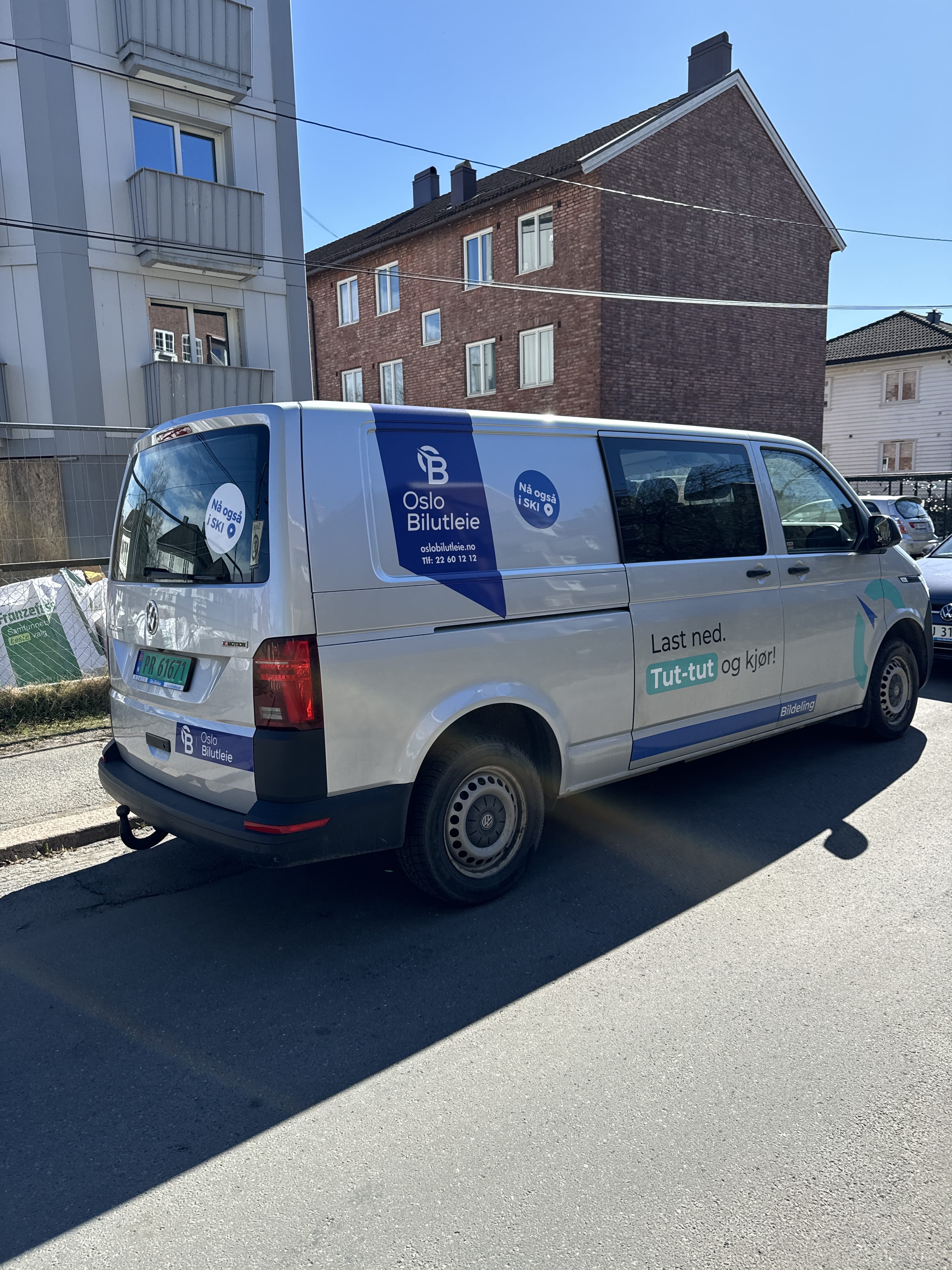 Volkswagen Transporter 6.1 Business Line with Bluetooth audio