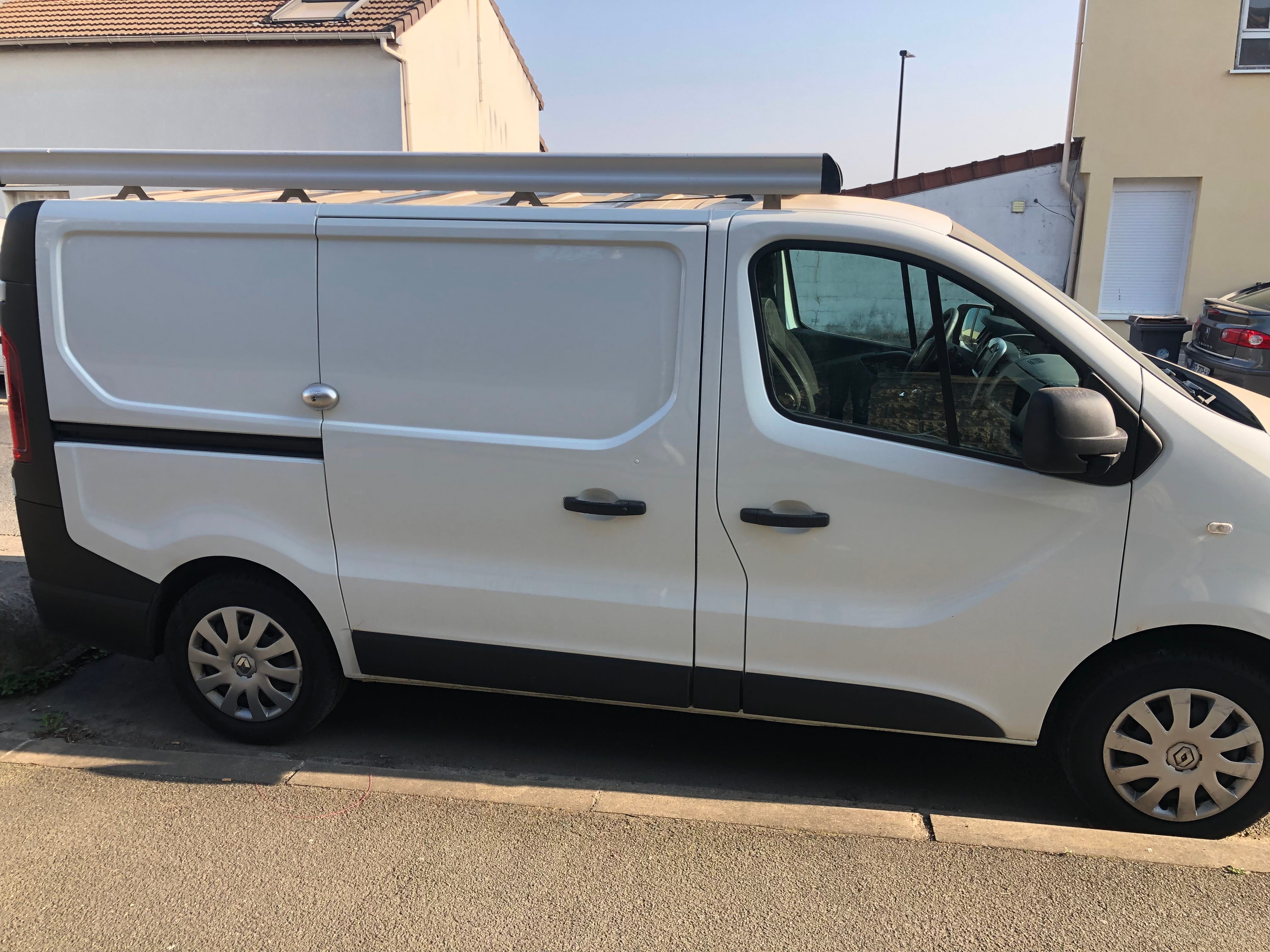 Renault Trafic EQ avec Climatisation