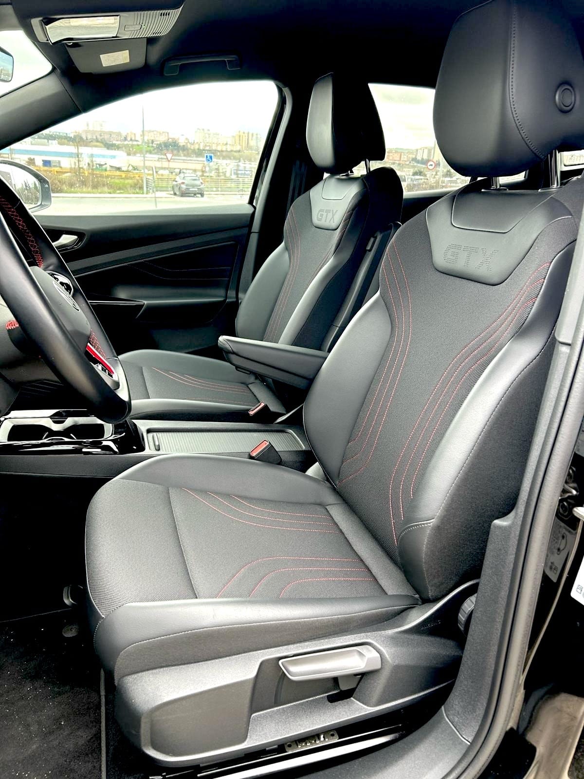 Volkswagen ID.5 GTX con Tracción cuatro ruedas