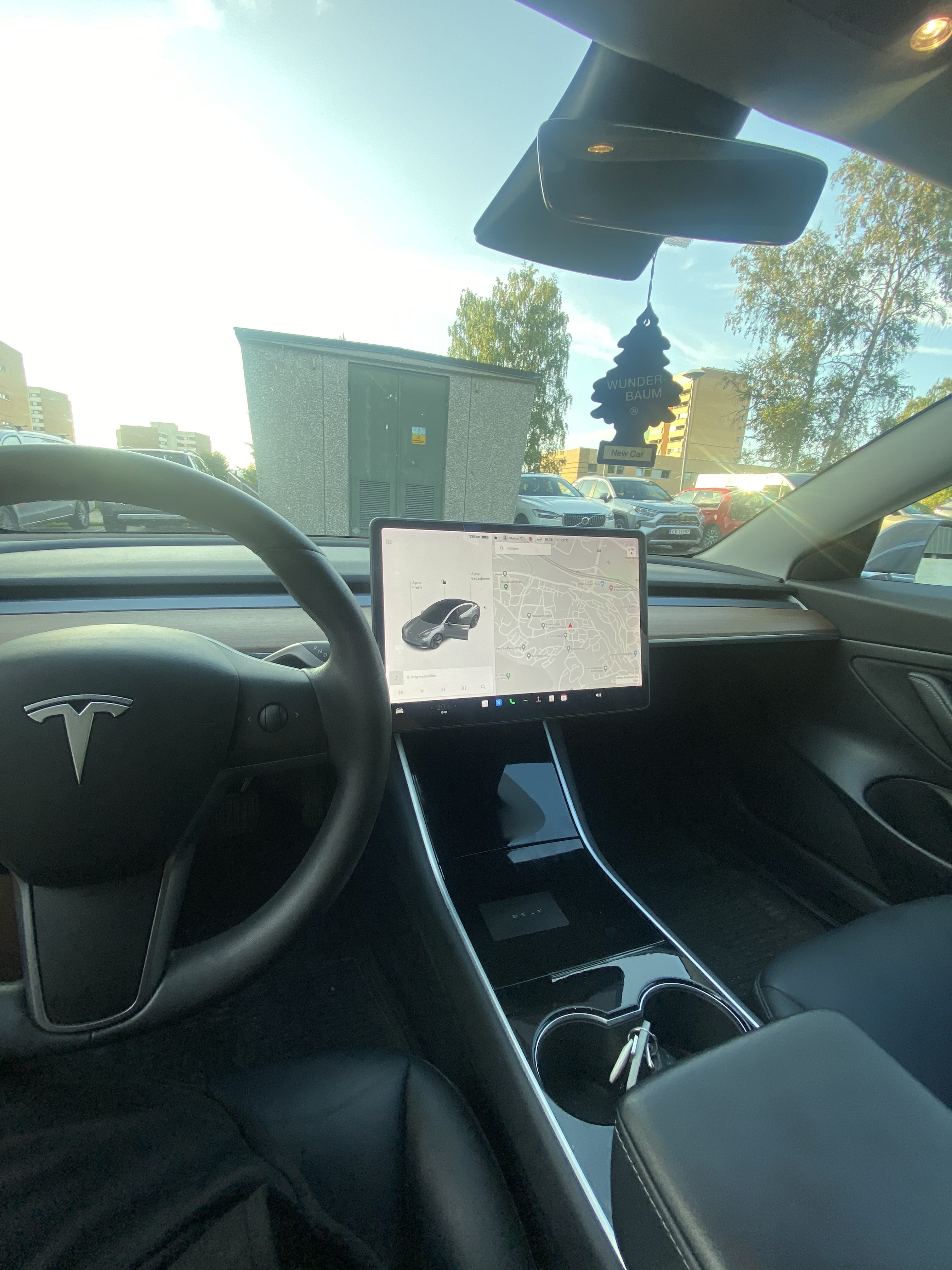 Tesla Model 3 med Cruisekontroll