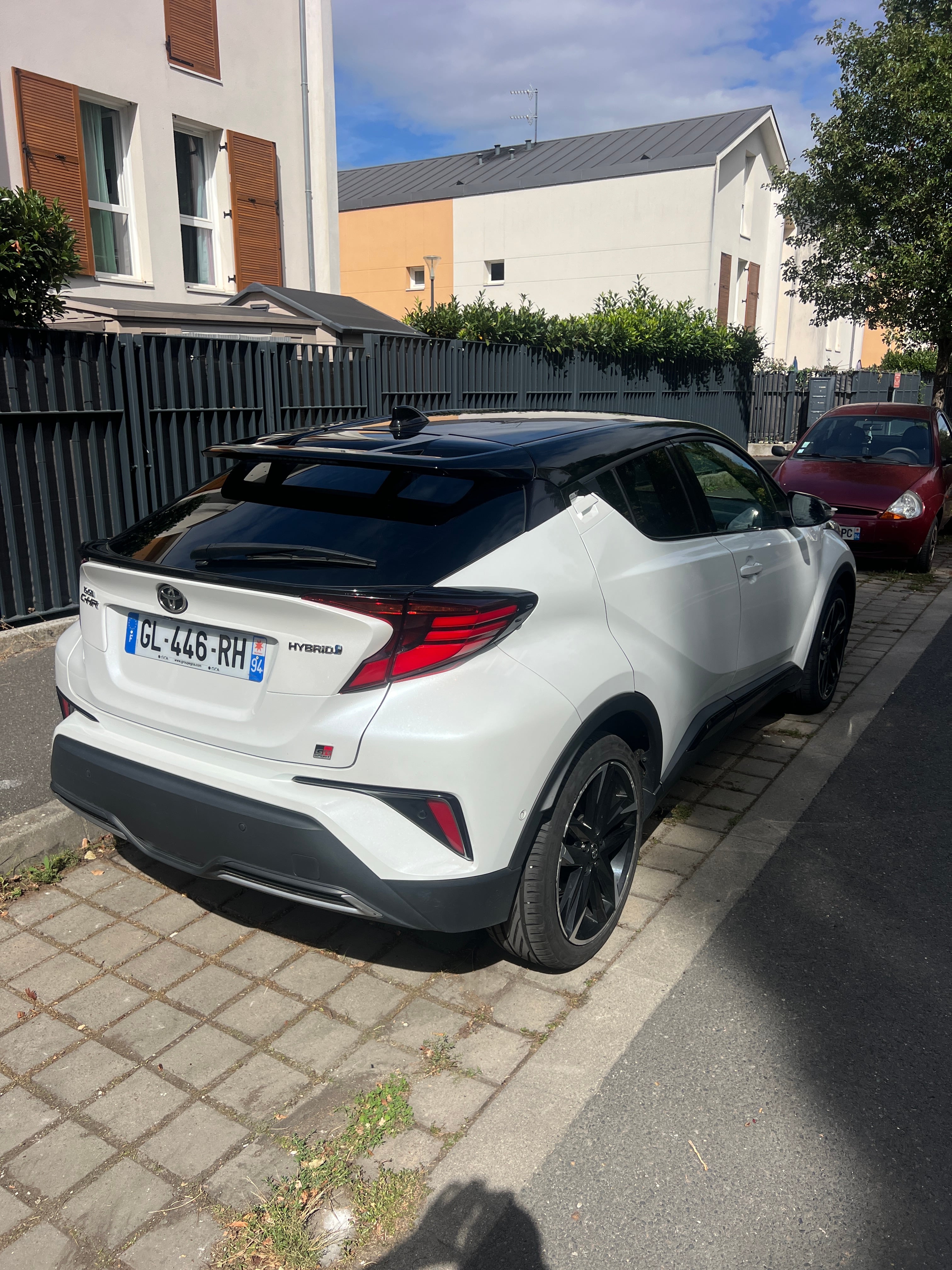 Toyota C-HR avec GPS