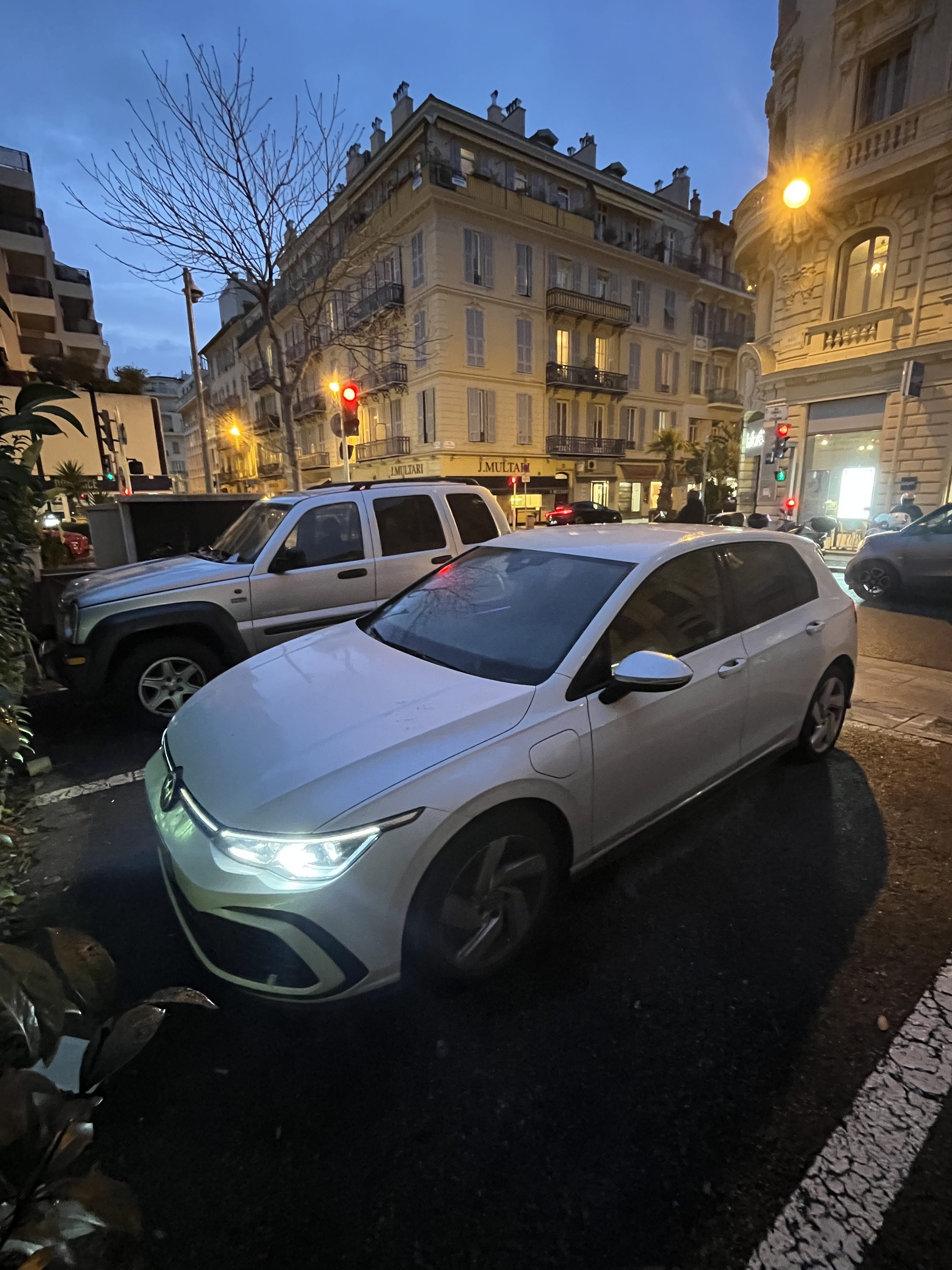 Volkswagen Golf GTE, 2021, Essence 98 / Électrique (hybride), automatique