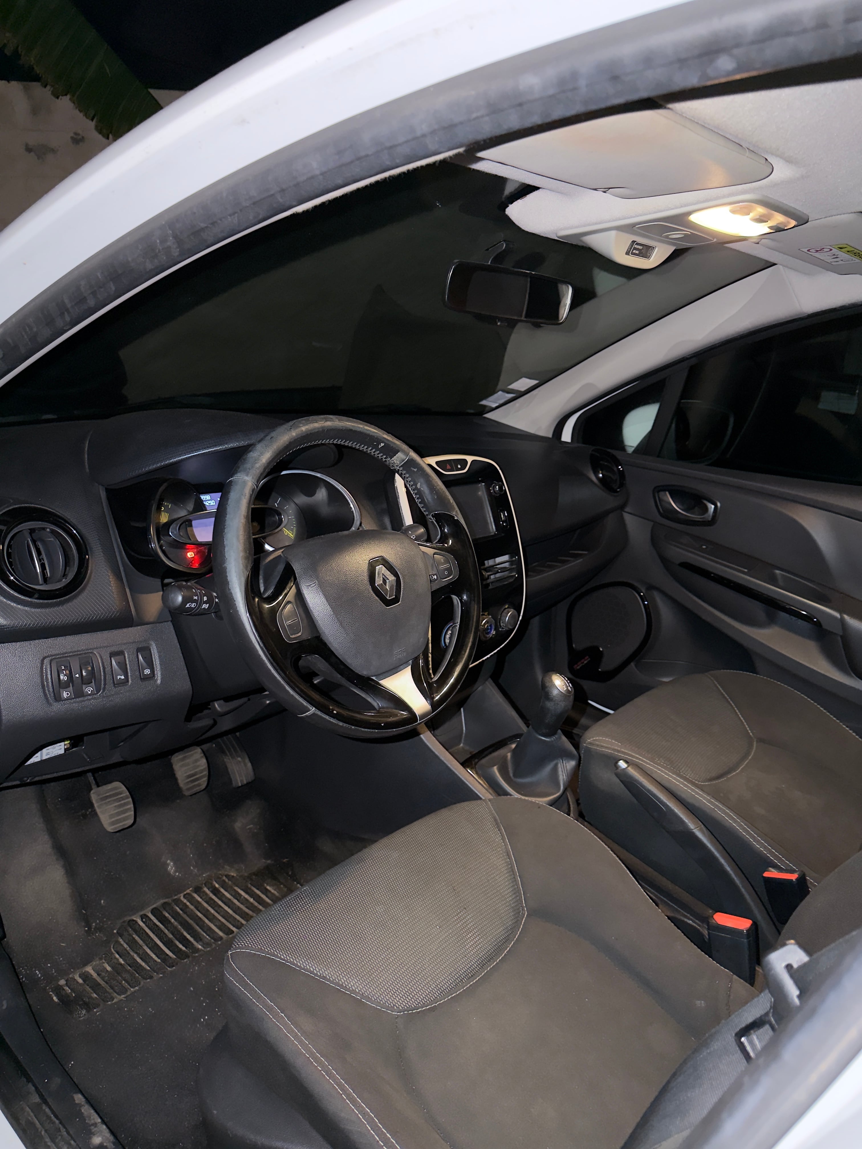 Renault Clio  4 DCI avec GPS