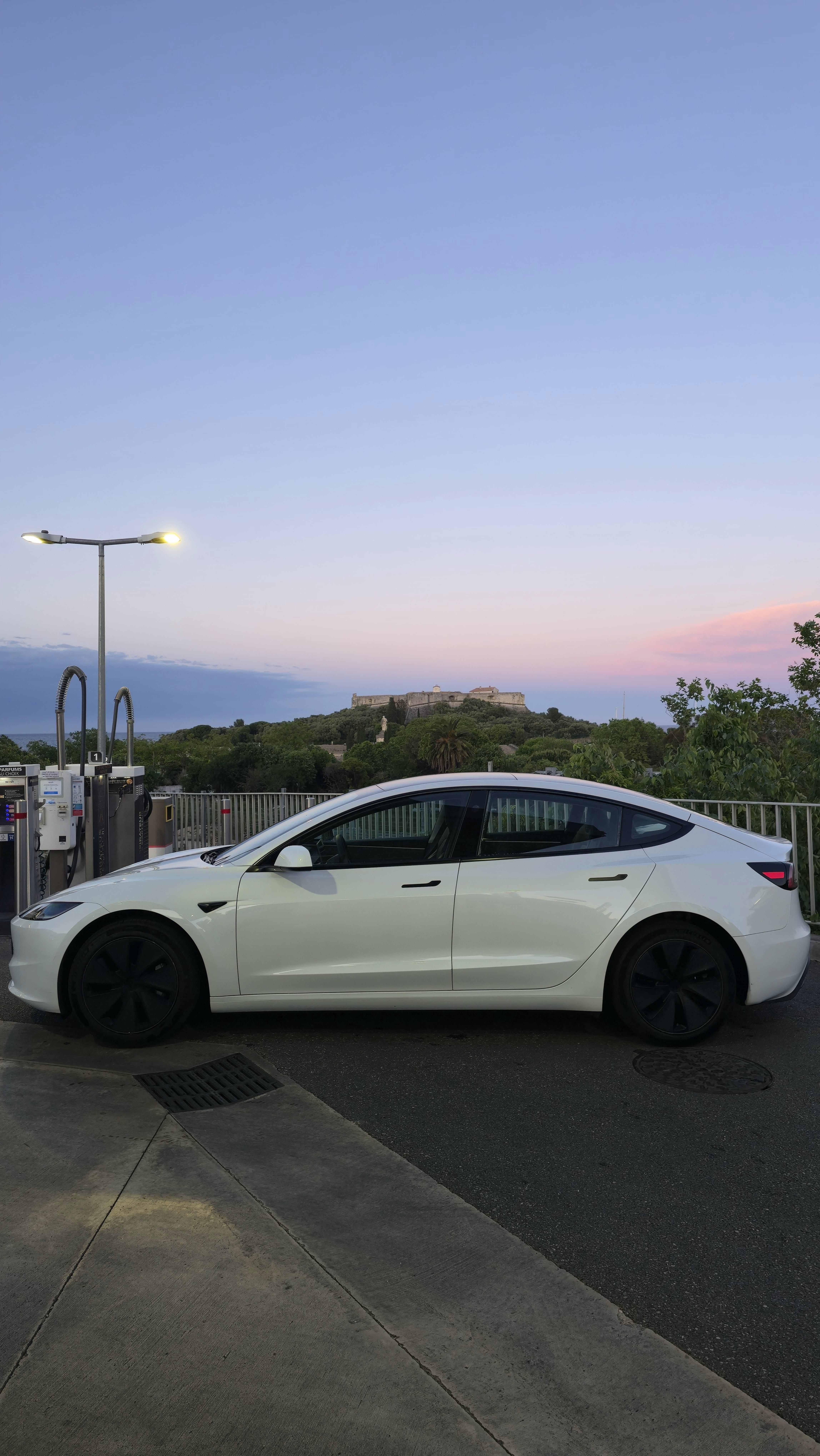 Tesla Model 3 with Air conditioning