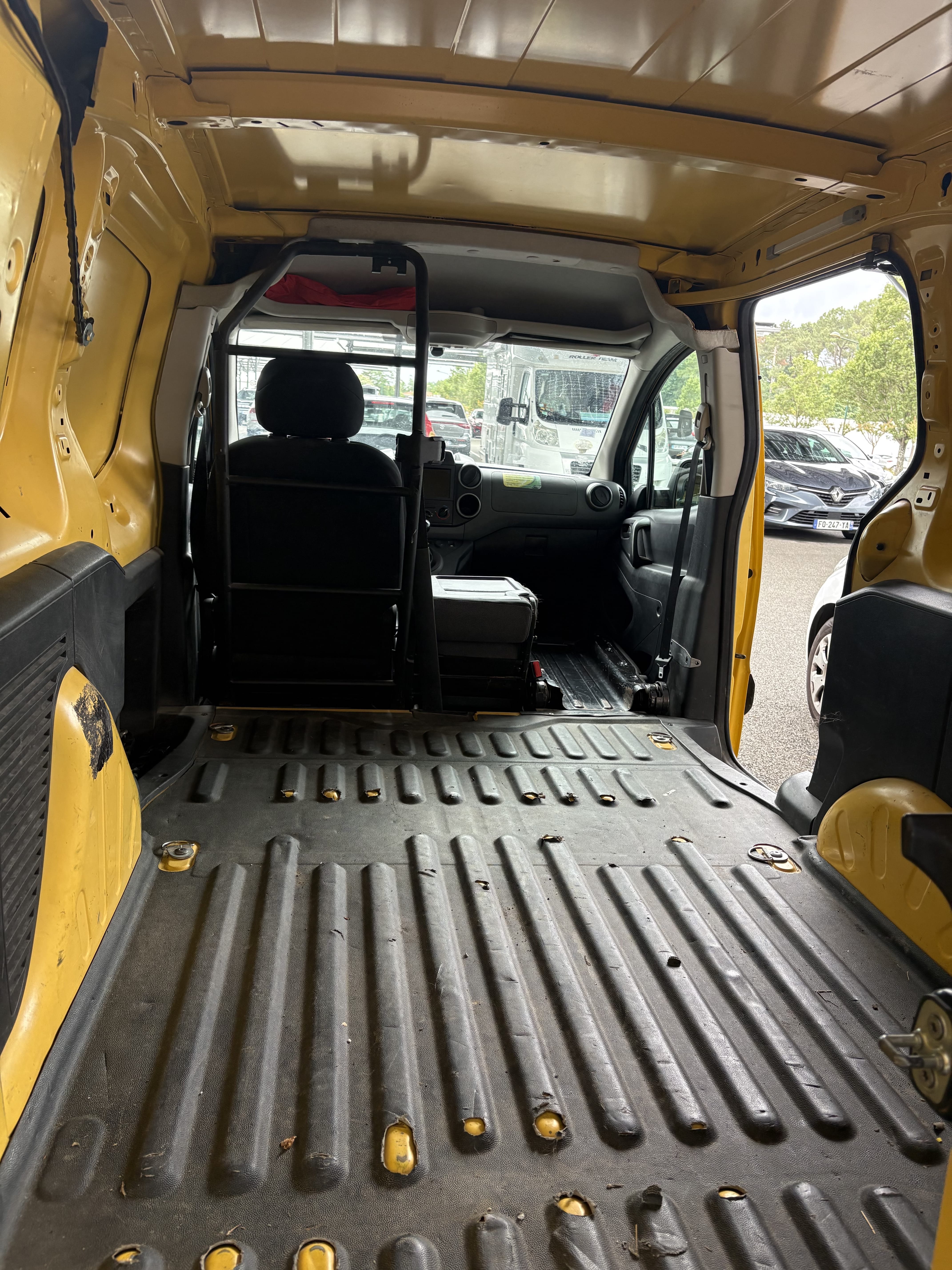 Citroen Berlingo Plancher Cabine avec Port USB