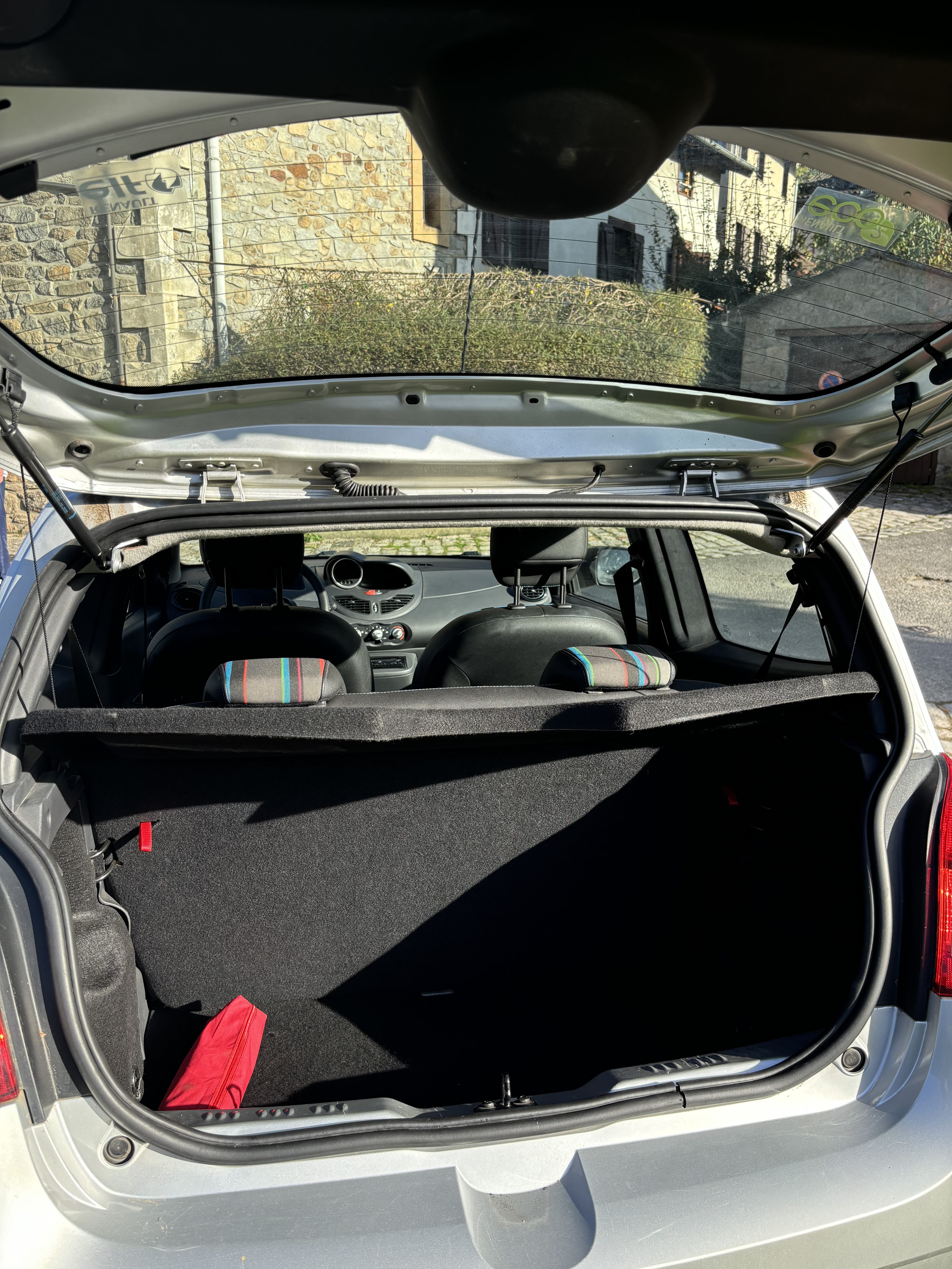 Renault Twingo 1.2L 75CV