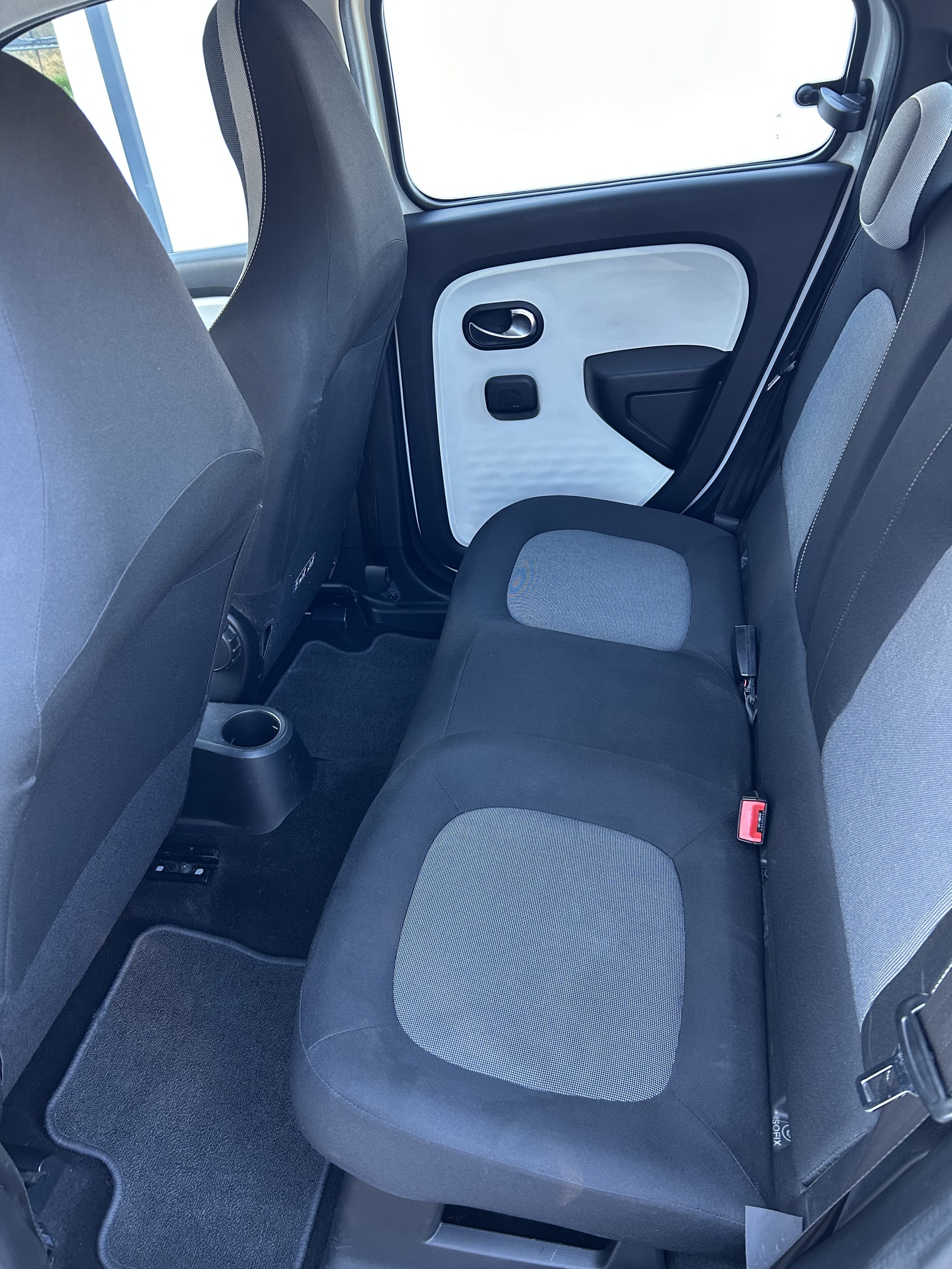 Renault Twingo III 1.0 71 ch avec Audio Bluetooth