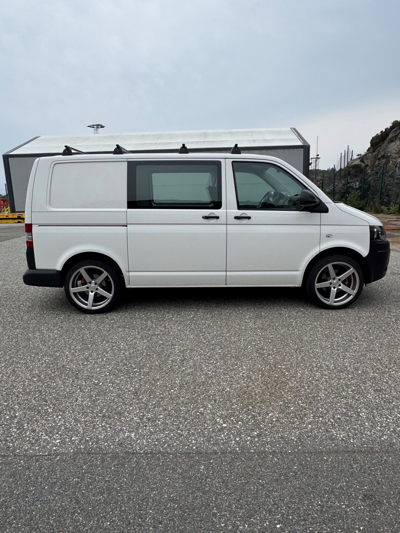 Volkswagen Transporter med Tilhengerfeste