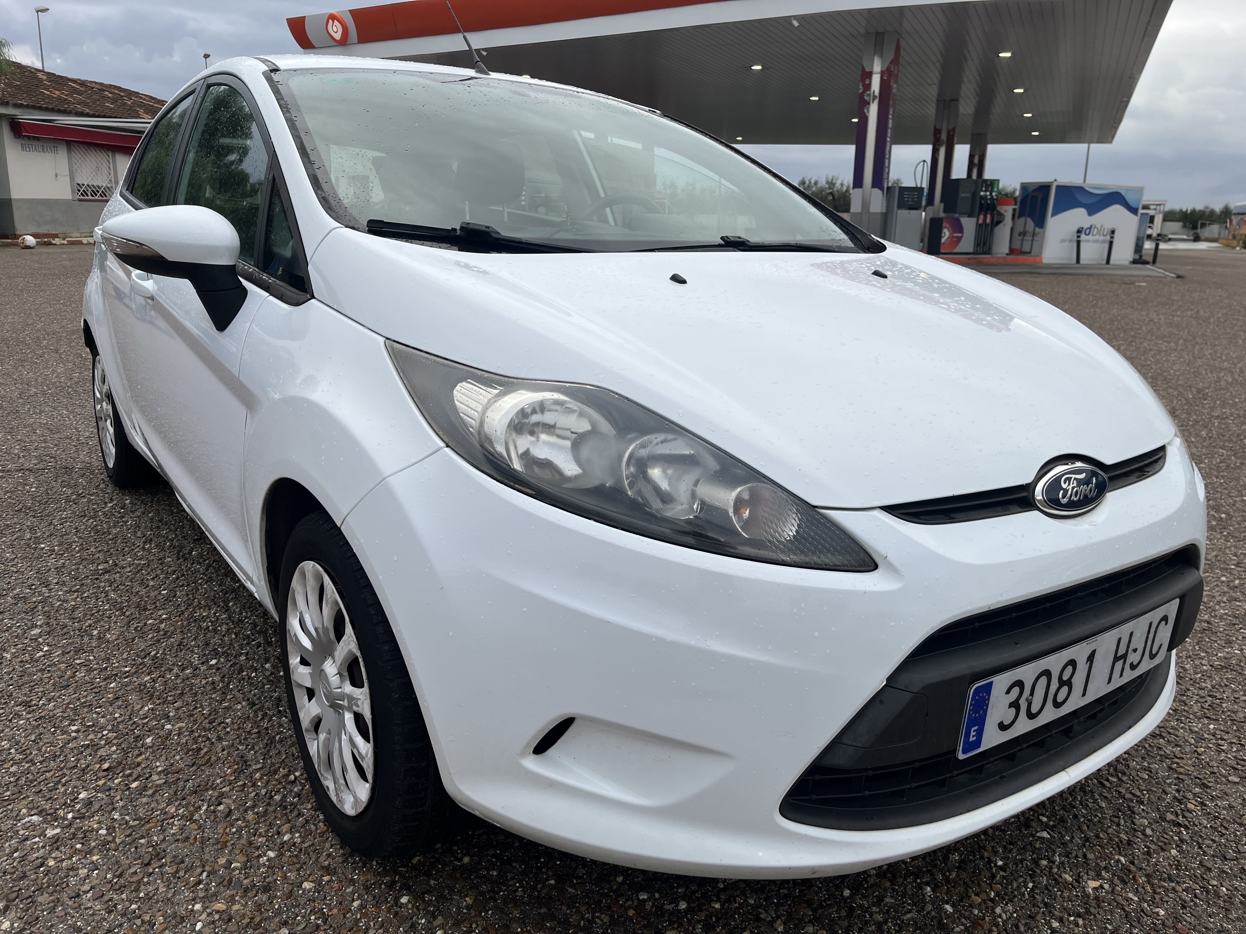 Ford Fiesta con Aire acondicionado