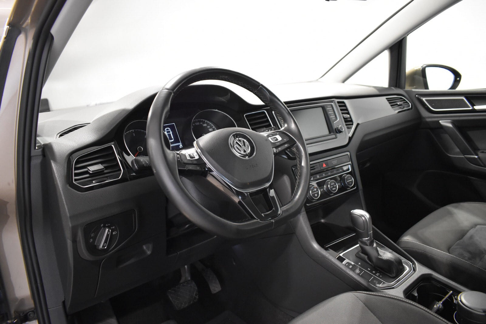 Volkswagen Golf Sportsvan med Bluetooth audio