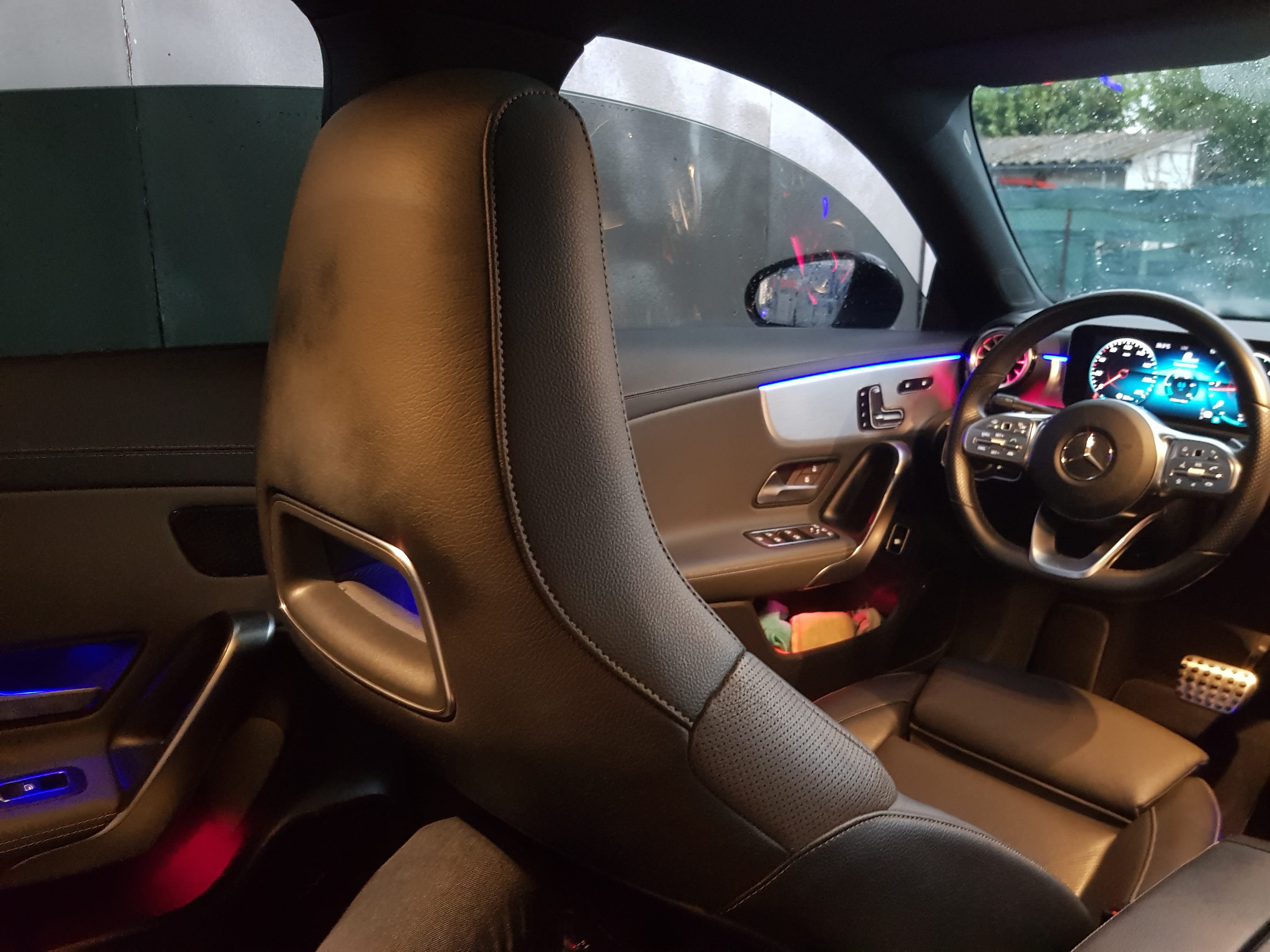 Mercedes-Benz Classe CLA avec Siège bébé