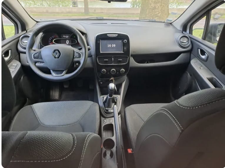 Renault Clio avec Régulateur de vitesse