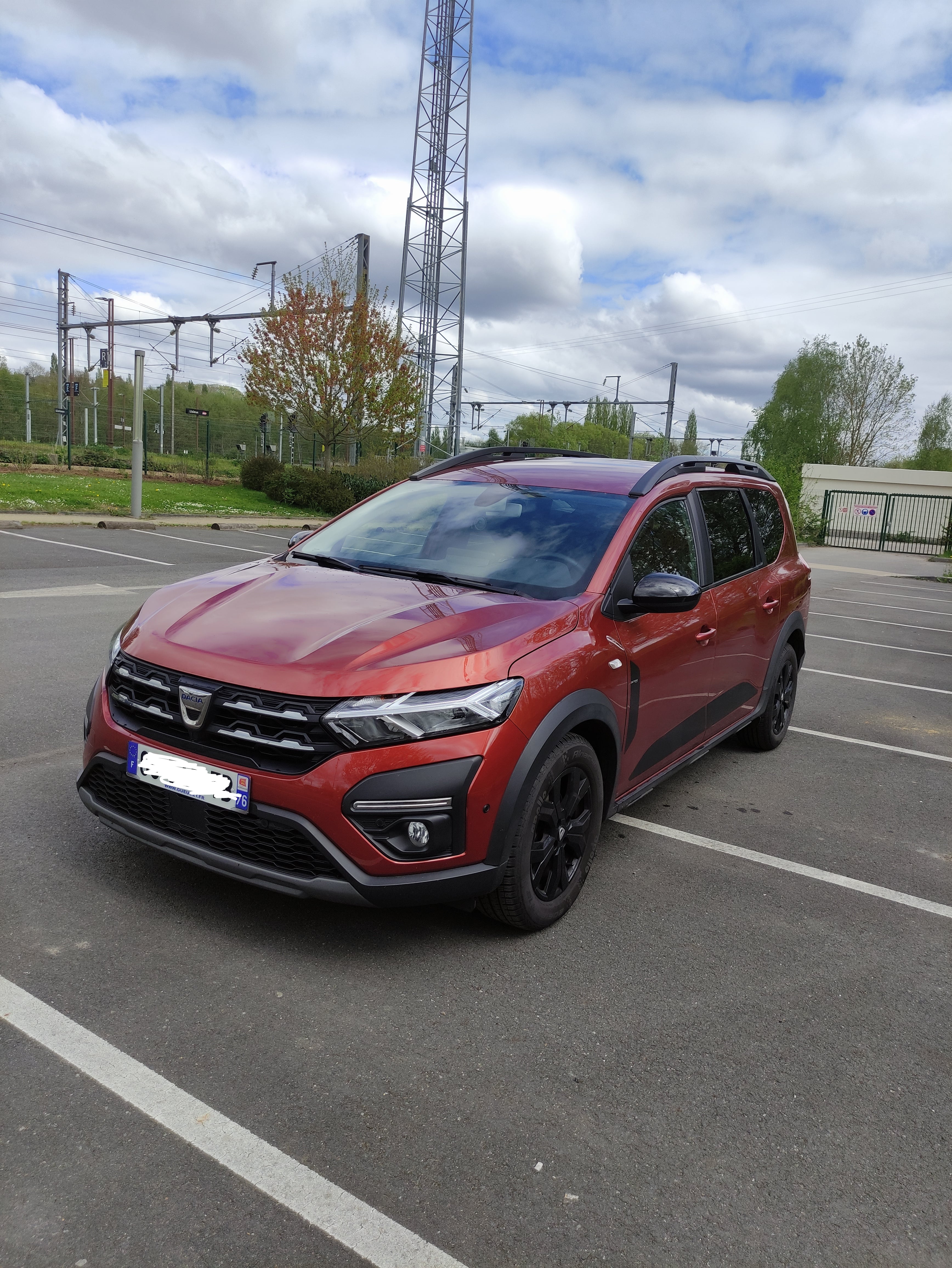 Dacia Jogger Extrême +  7 places, 2022, Essence 95, 7 places