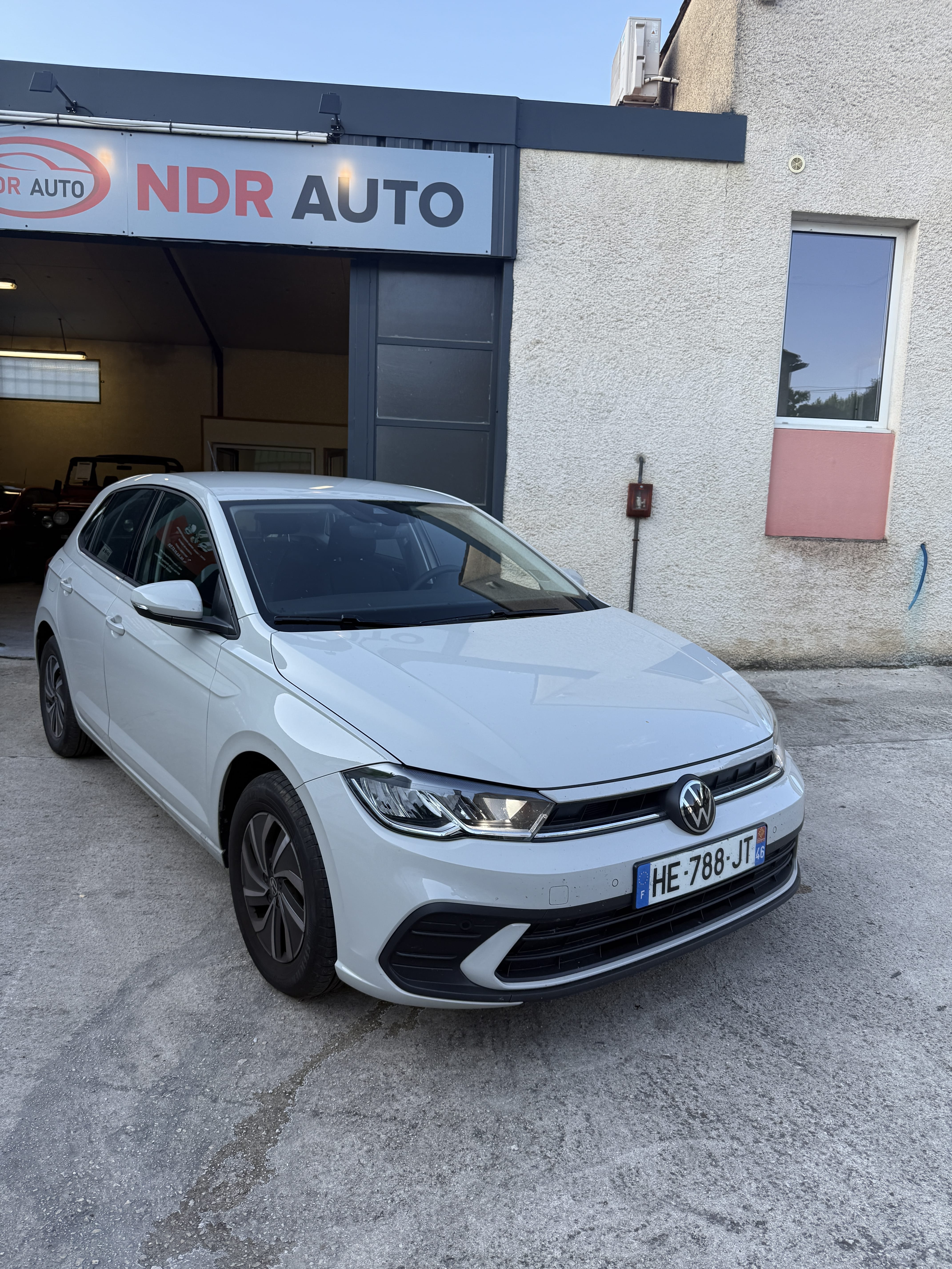 Volkswagen Polo, 2025, Essence 98