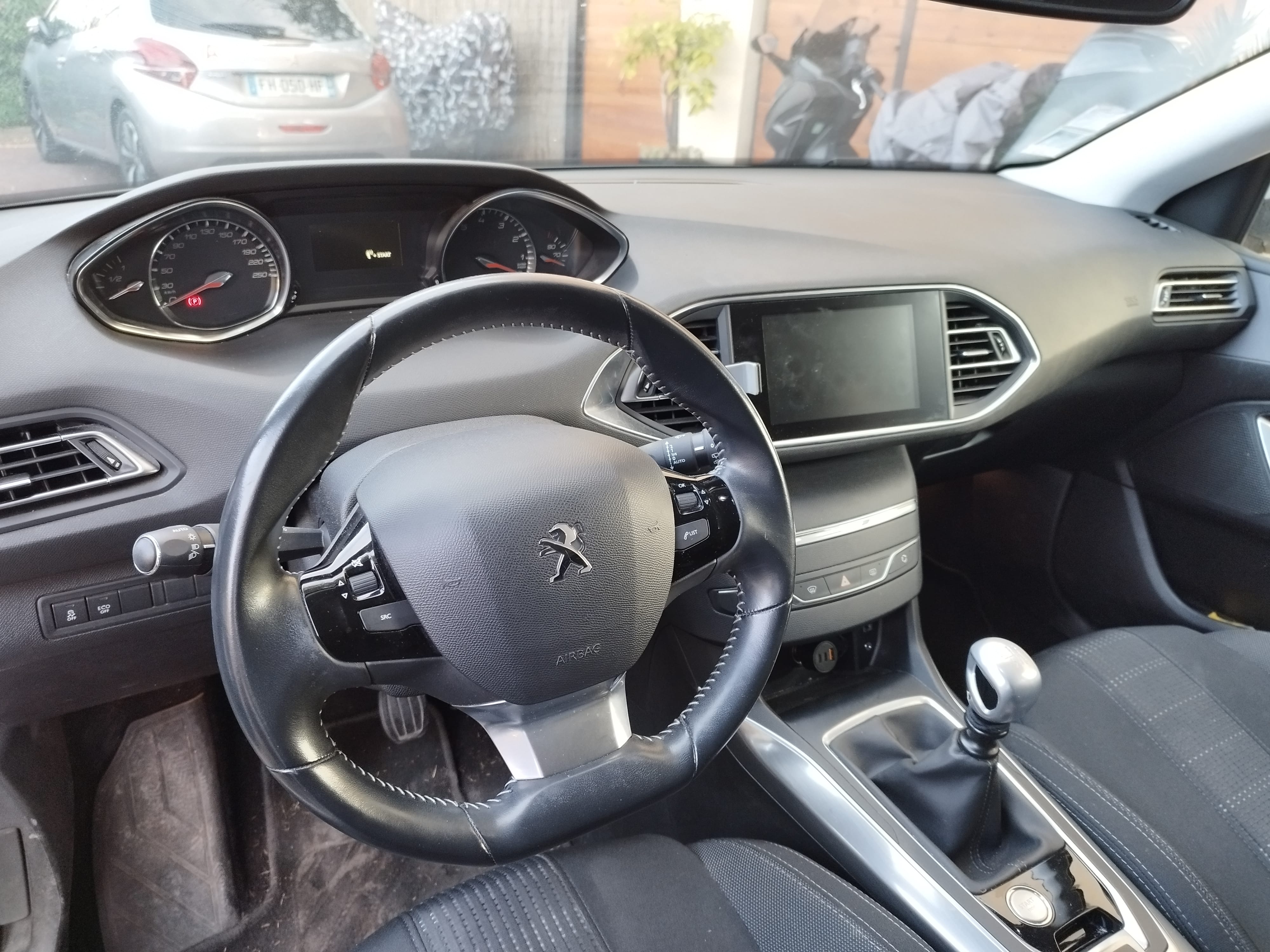 Peugeot 308 met Cruise control