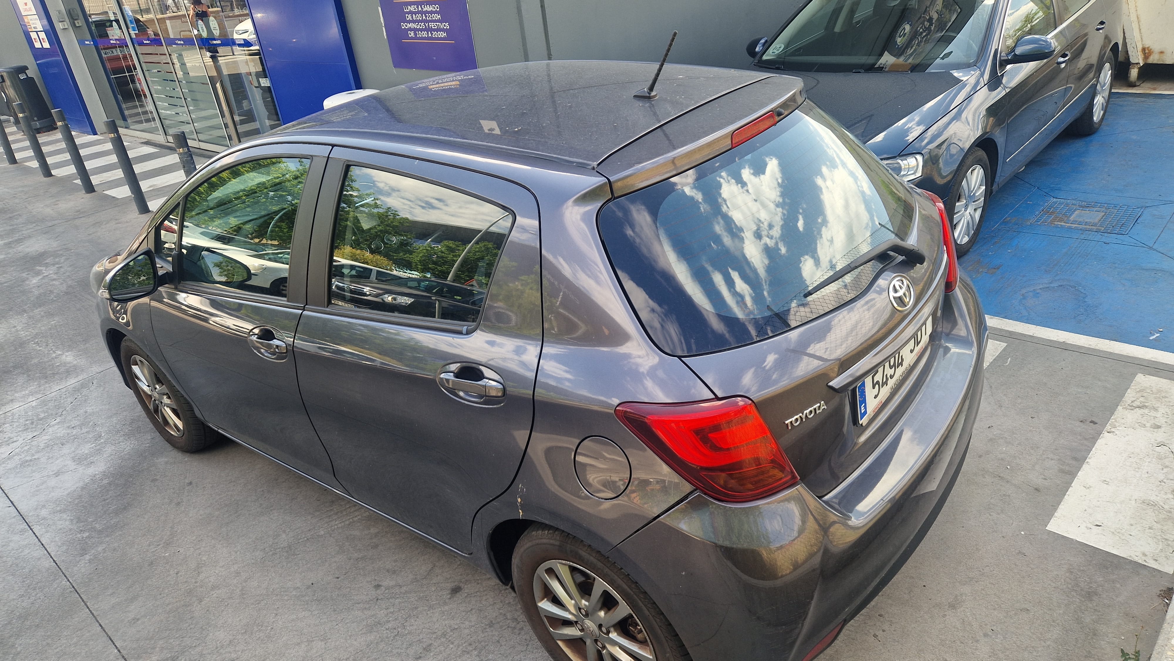 Toyota Yaris con Cámara de marcha atrás