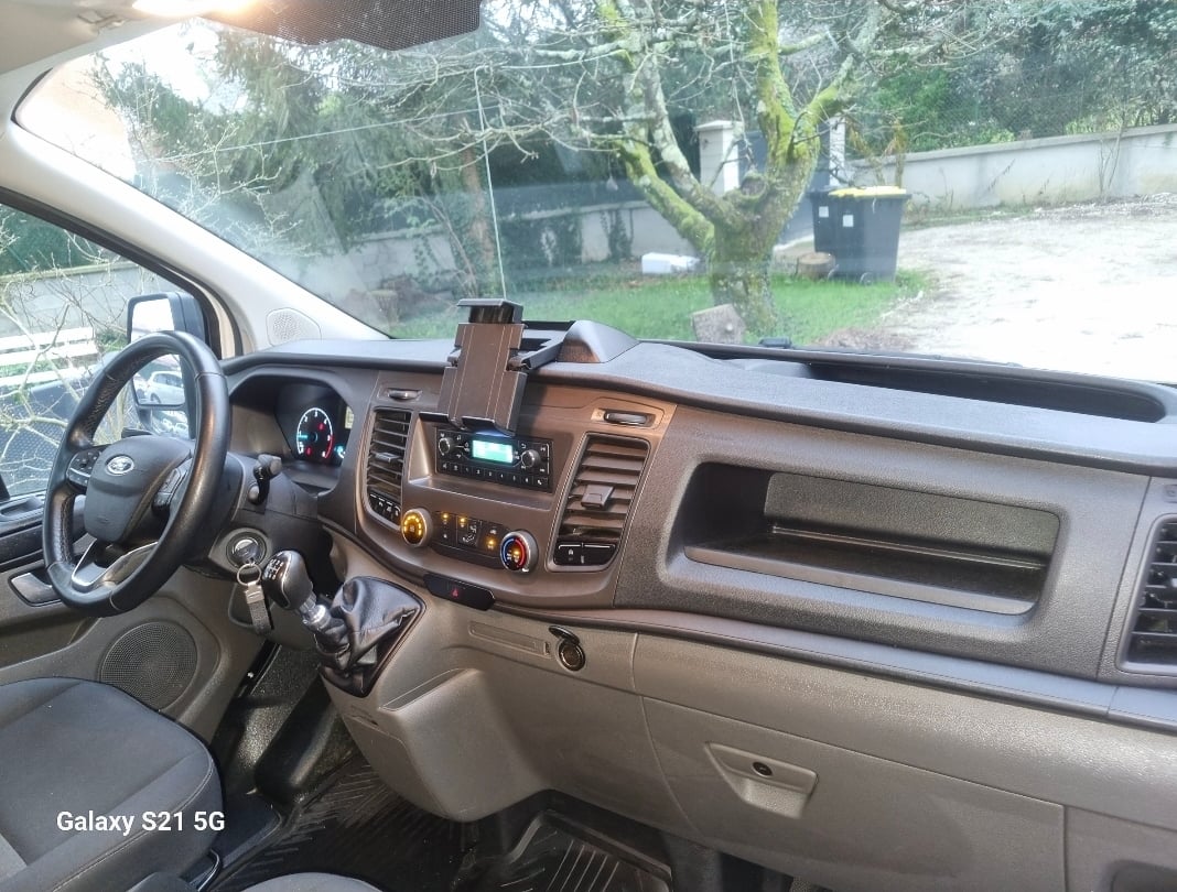 Ford Transit Custom Fourgon 2 L ecoblue avec Audio Bluetooth