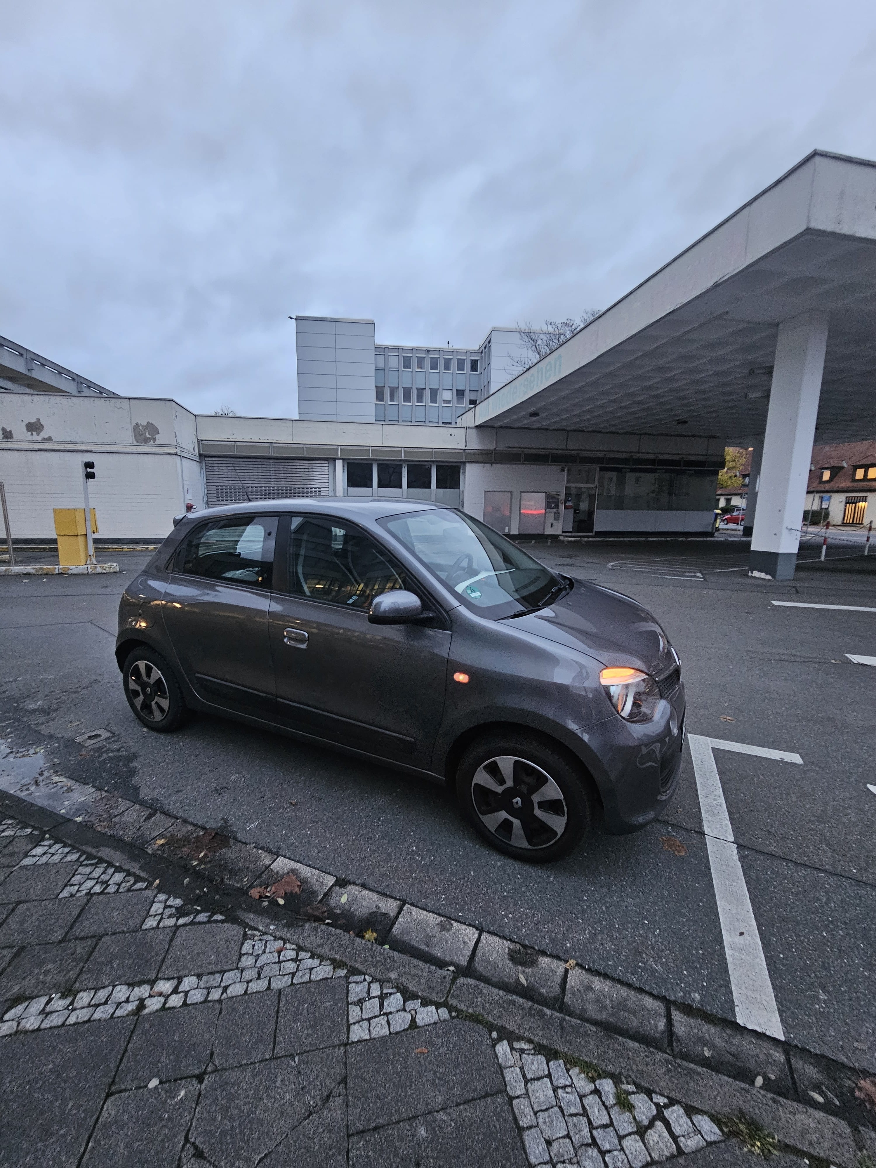 Renault Twingo III avec Climatisation