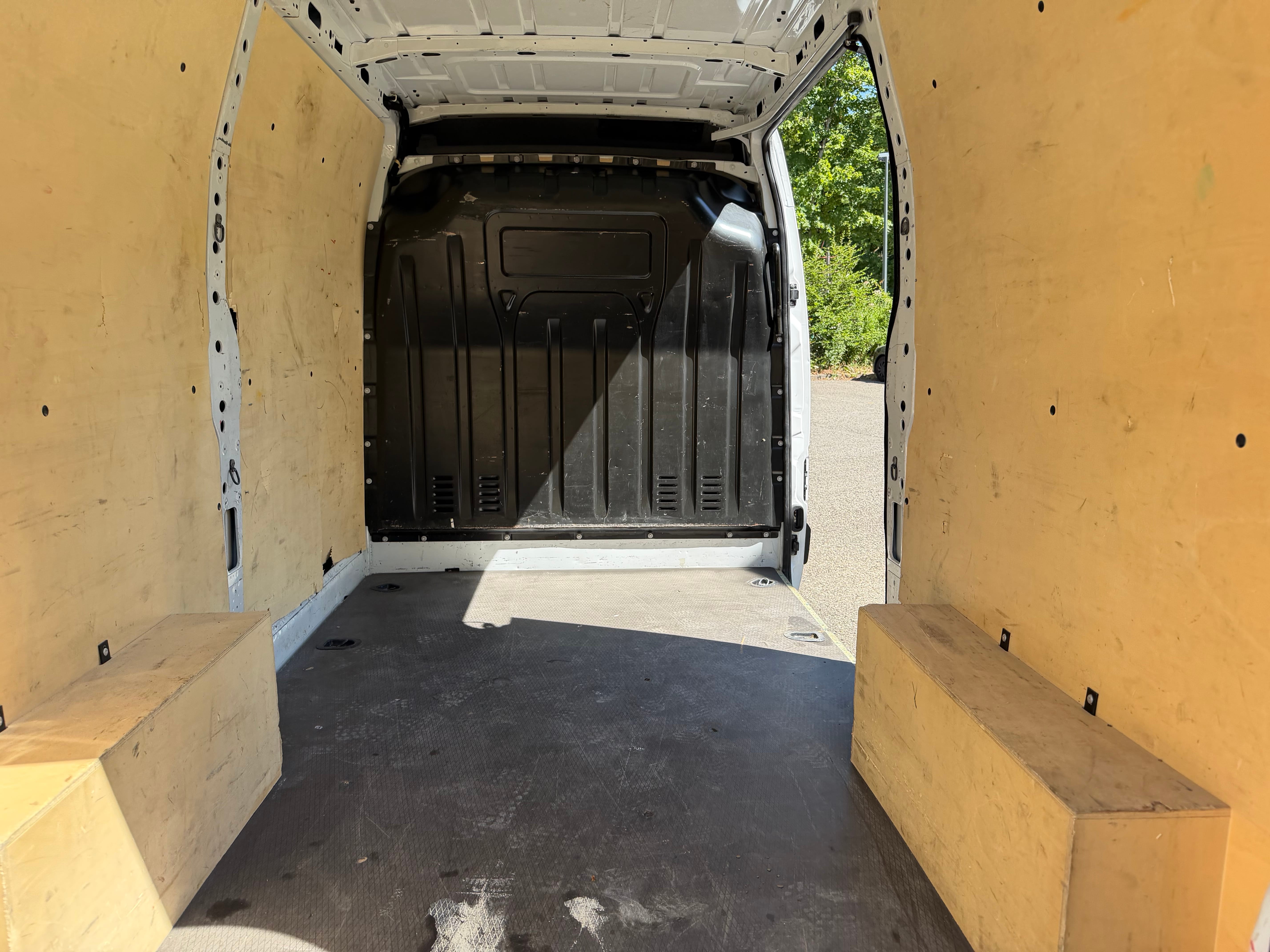 Renault Master 2.3 DCI avec Port USB
