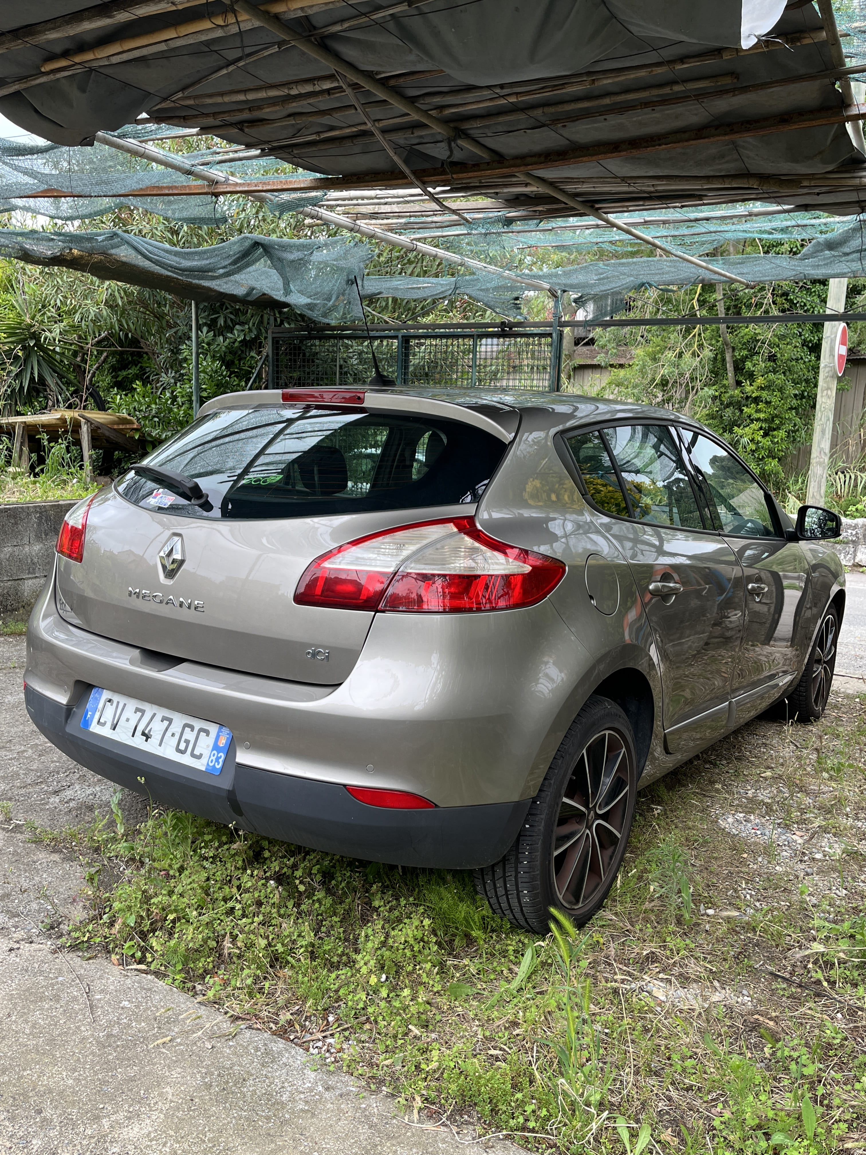 Renault Mégane  dci 110 EDC BOSE avec GPS