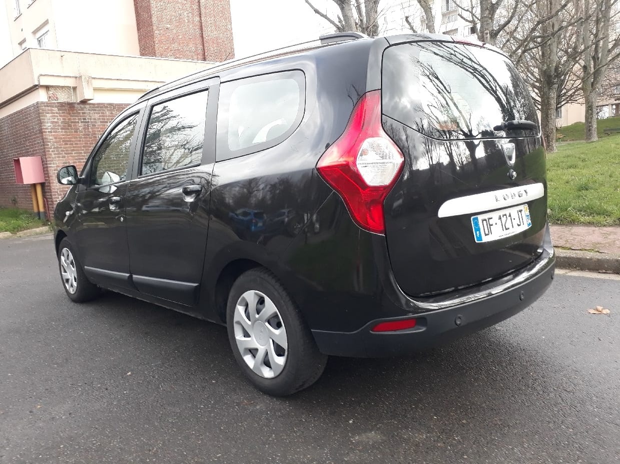 Dacia Lodgy 1.2 TCE 115Ch Black Line 5 Places avec GPS