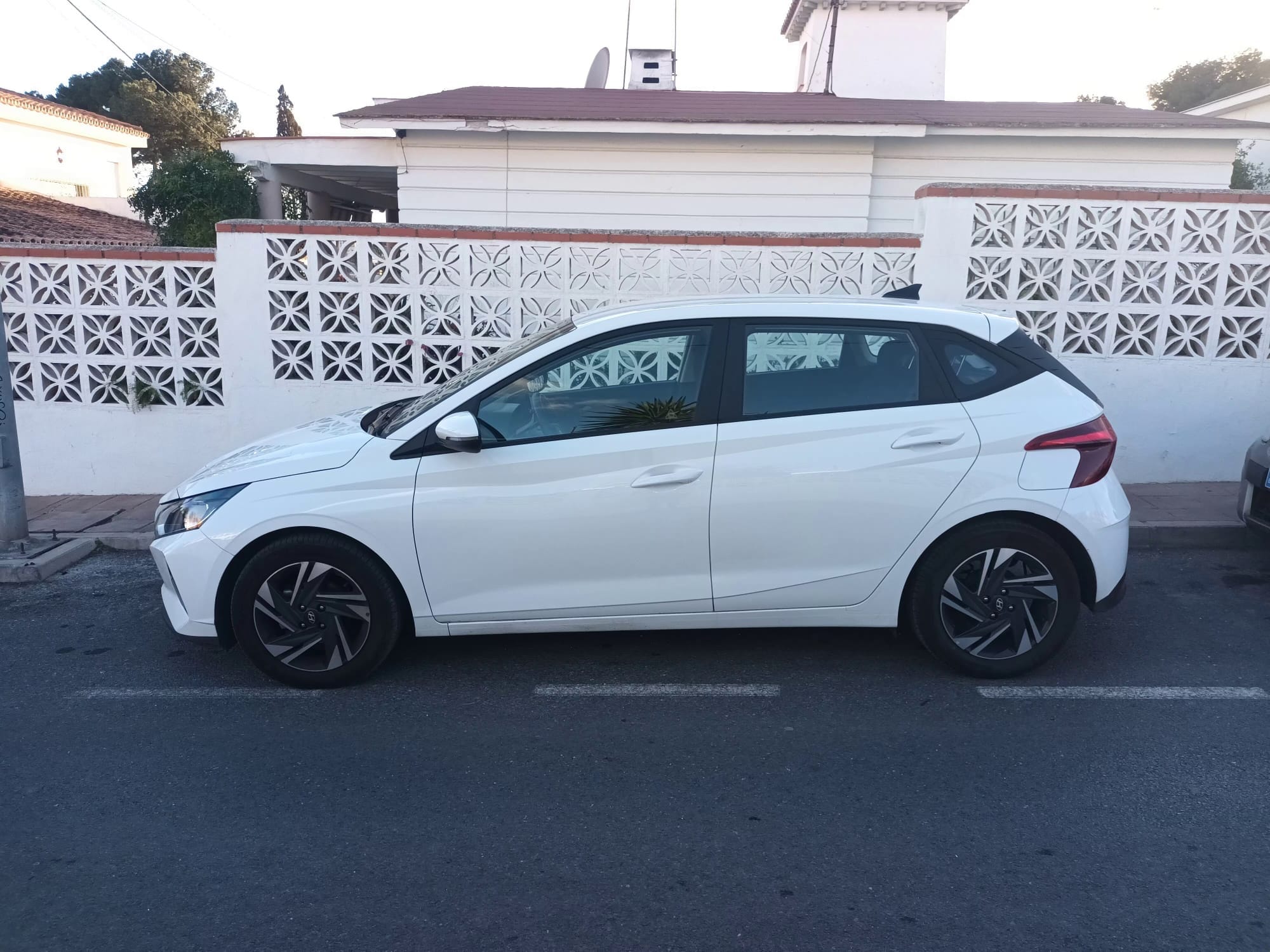 Hyundai i20 con Aire acondicionado