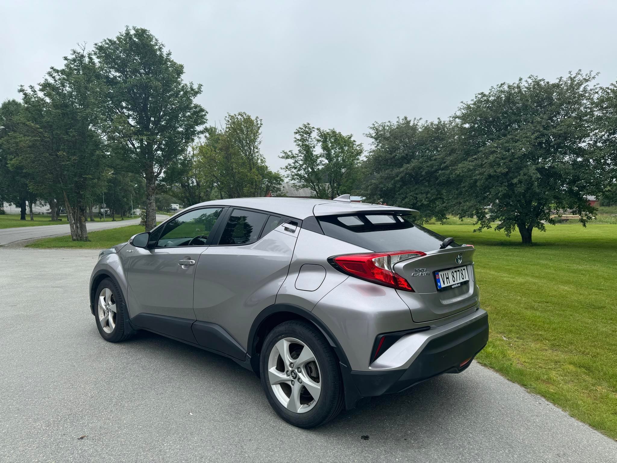 Toyota C-HR med Ryggekamera