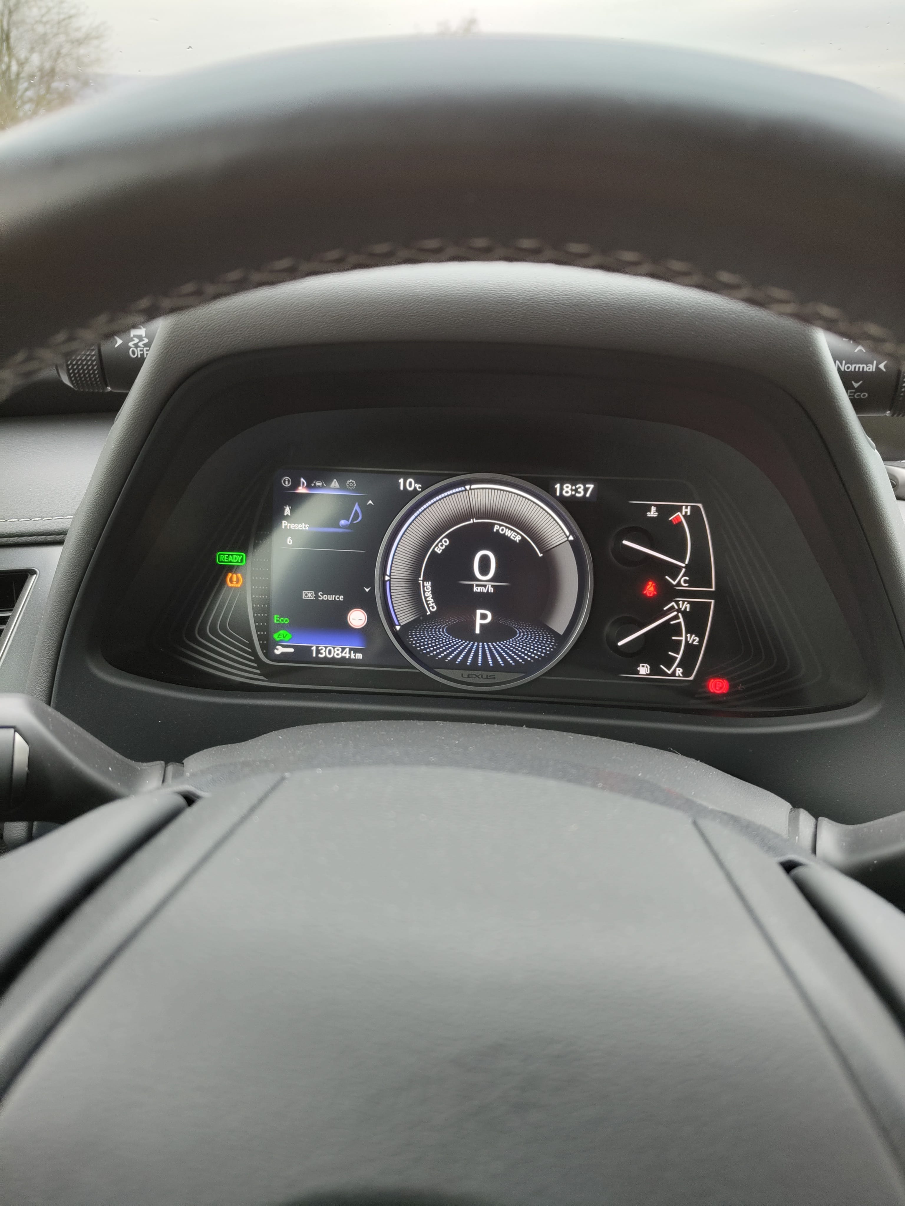 Lexus UX med Android Auto