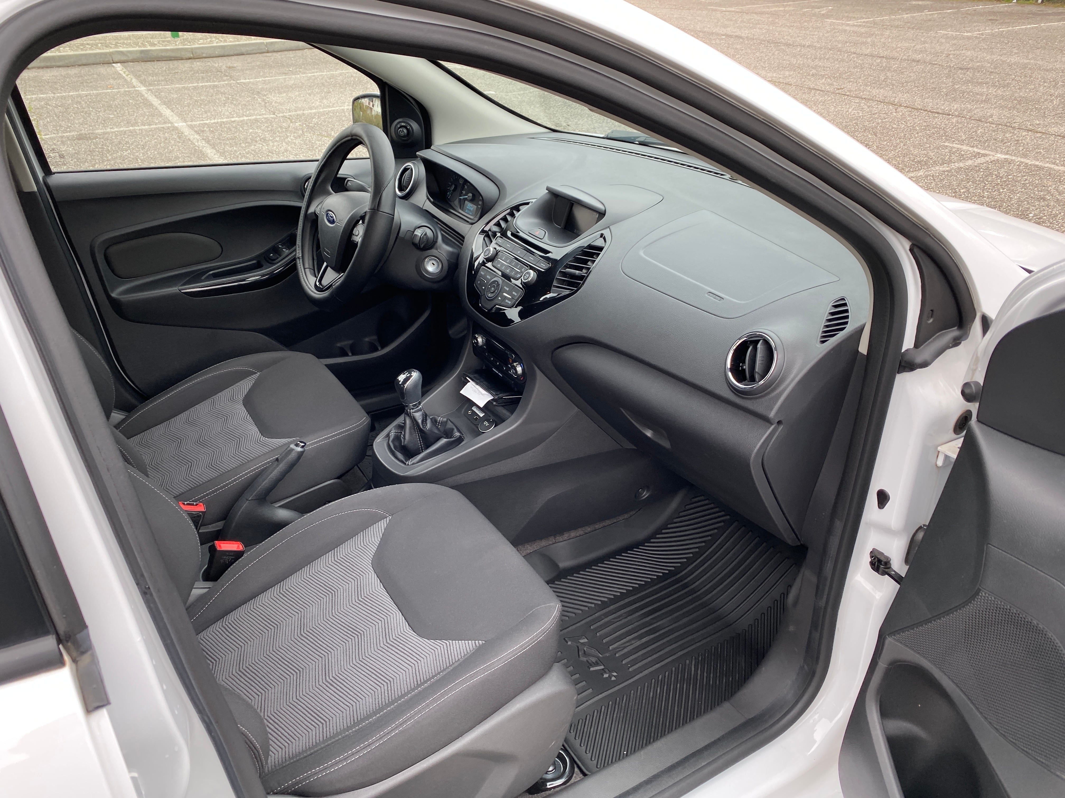 Ford KA+ avec Audio Bluetooth